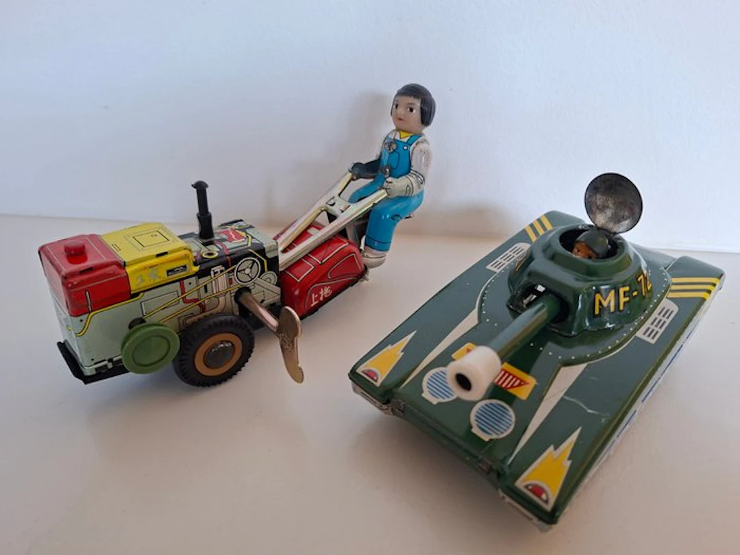 tin toys China Shanghai - Tin toy - MF-721 en MS-857 - 1960-1970 - China