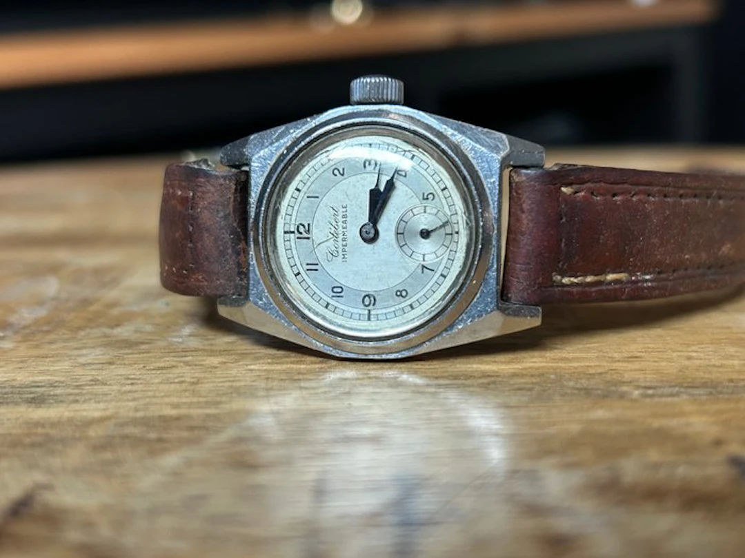 Cortébert - Impermaeble WW2 field watch - No reserve price - 4754L - Men - 1942
