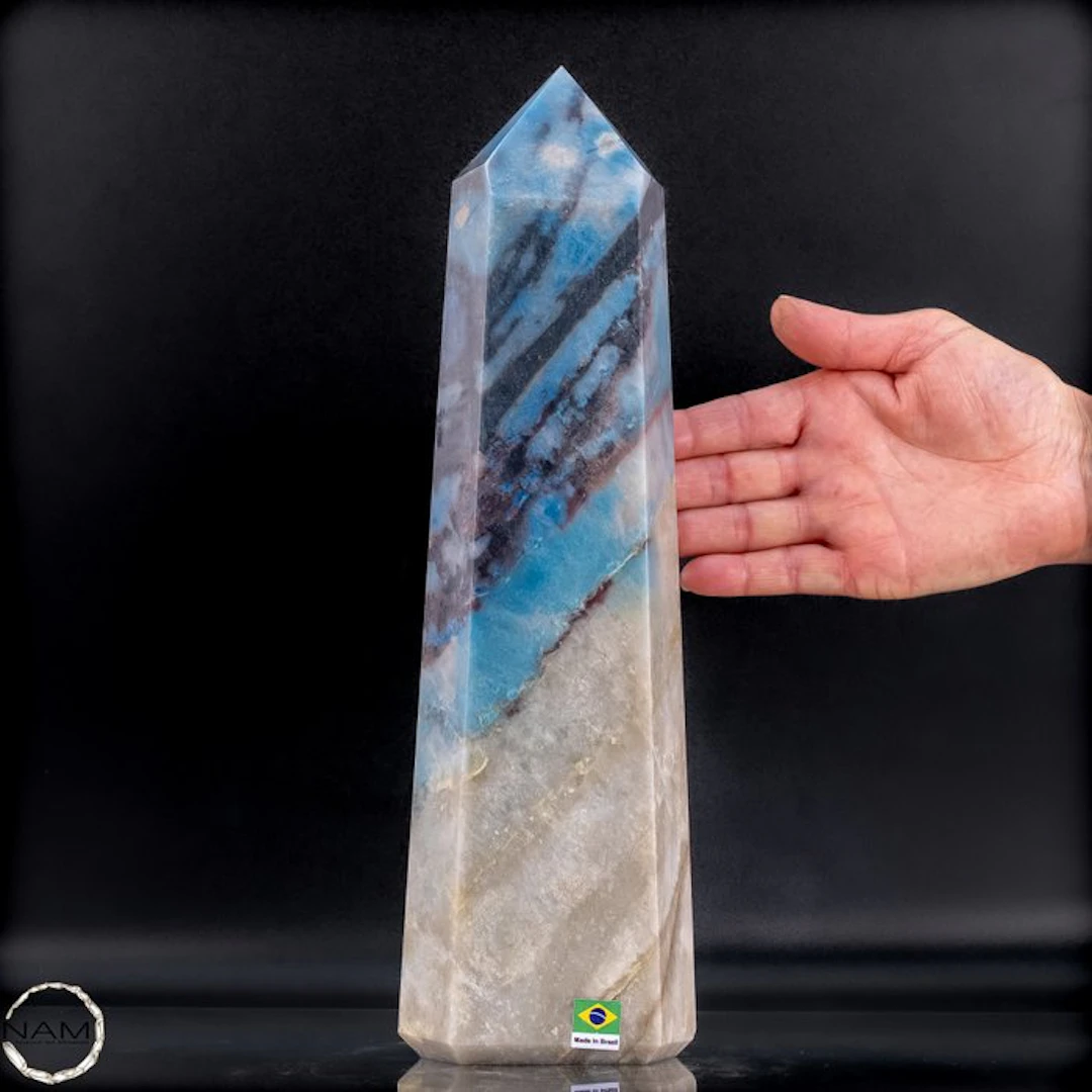 Trolleit Obelisk from Brazil – A majestic natural work of...