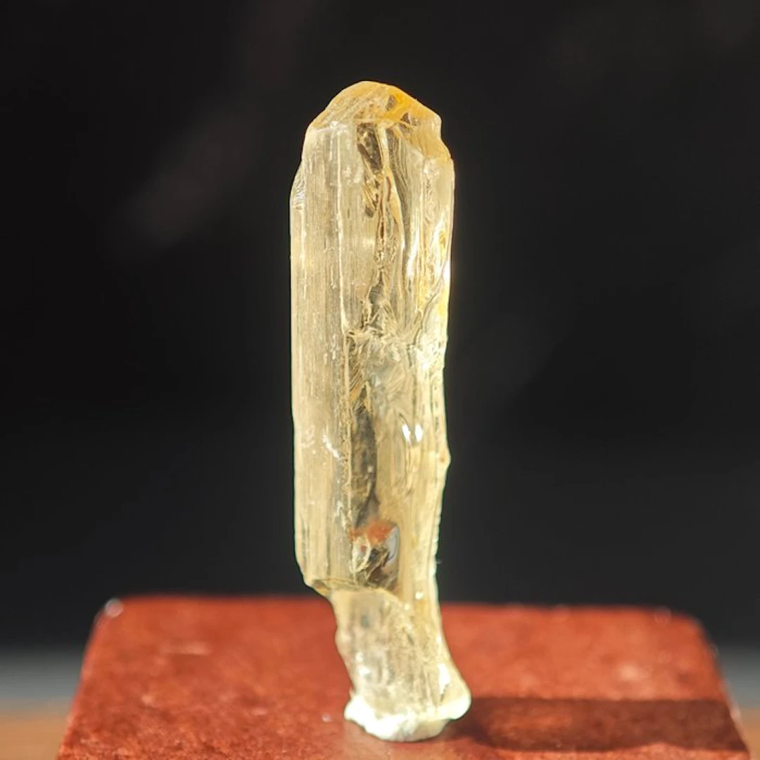 7.15 ct Ukrainian heliodor crystal- 1.43 g