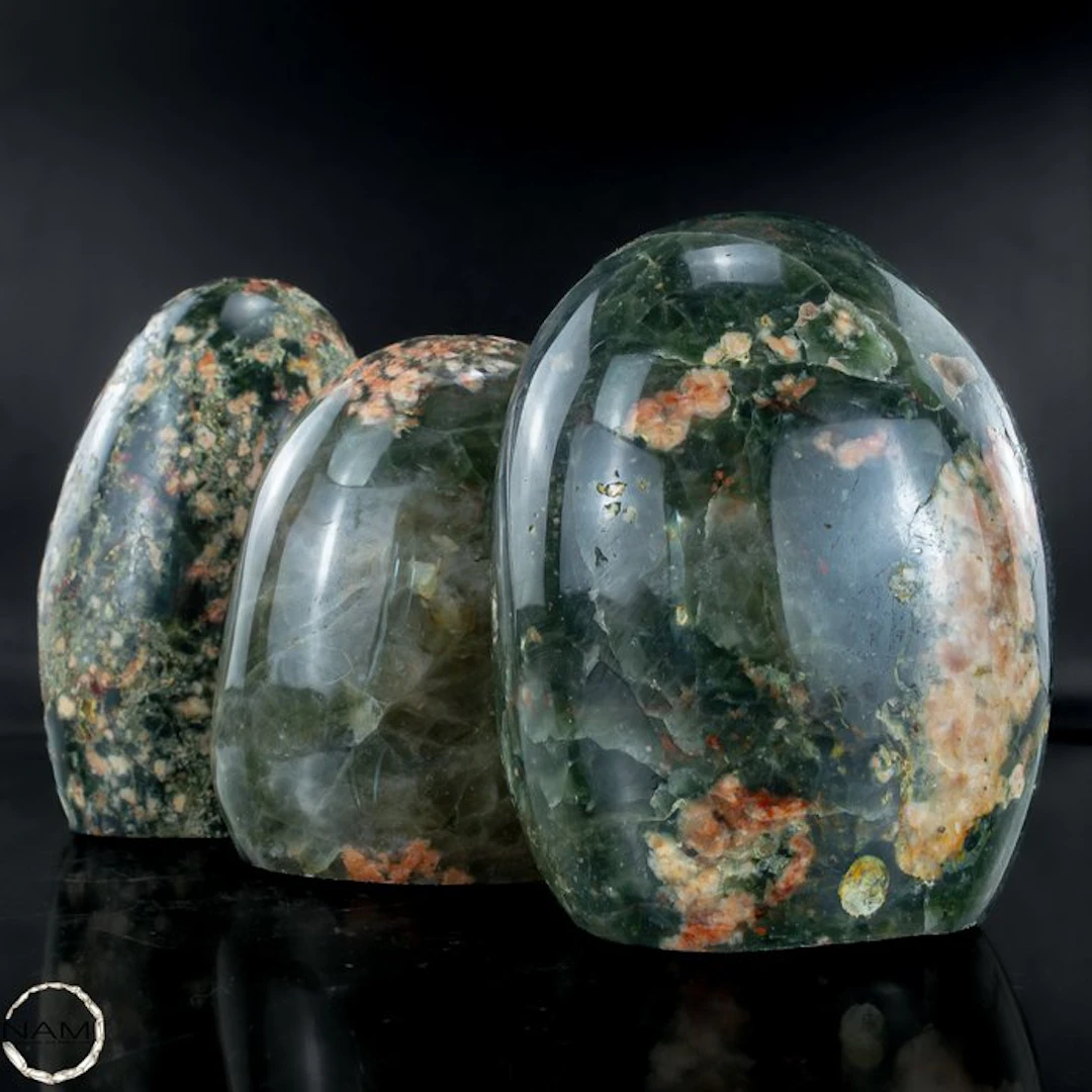 Nature Art in Stone – Exclusive Flower Agate Set Full of...