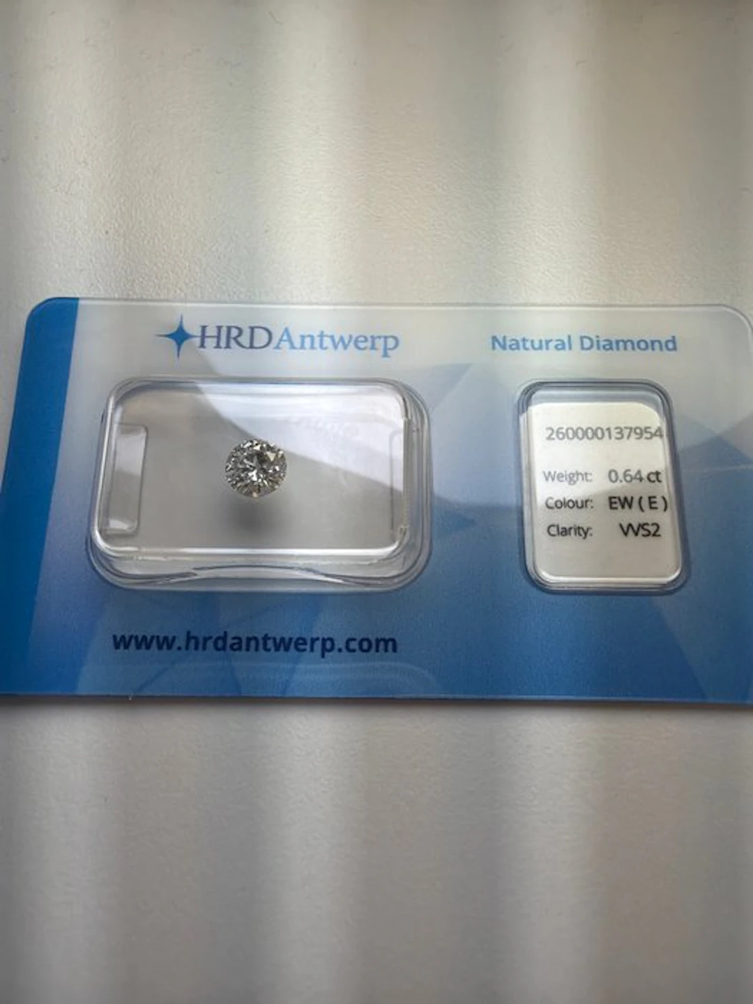1 pcs Diamond (Natural) - 0.64 ct - Round - E - VVS2 - HRD Antwerp