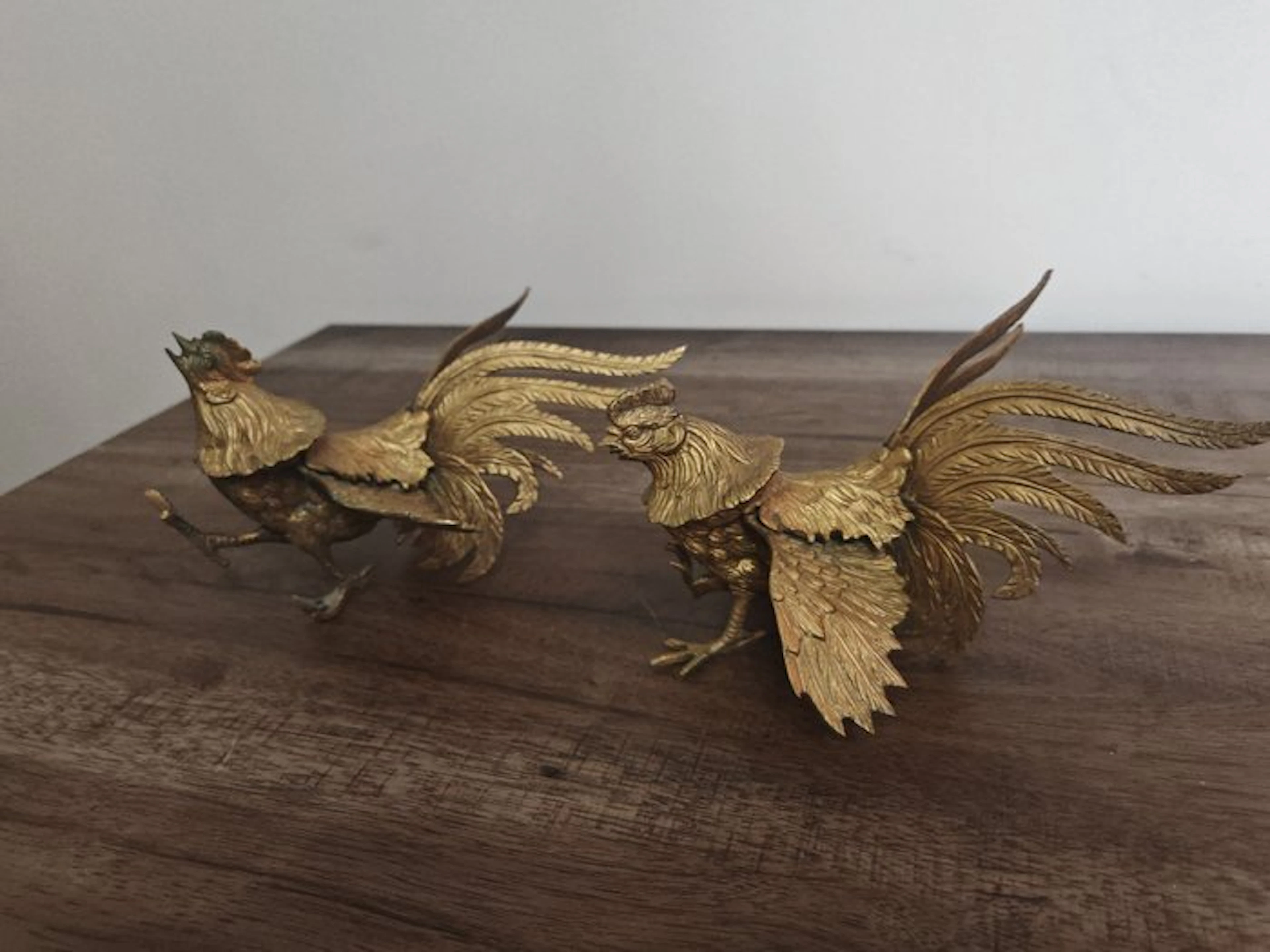 Coq de combat décoratif - Carving - Gilt brass - Italy (No reserve price)