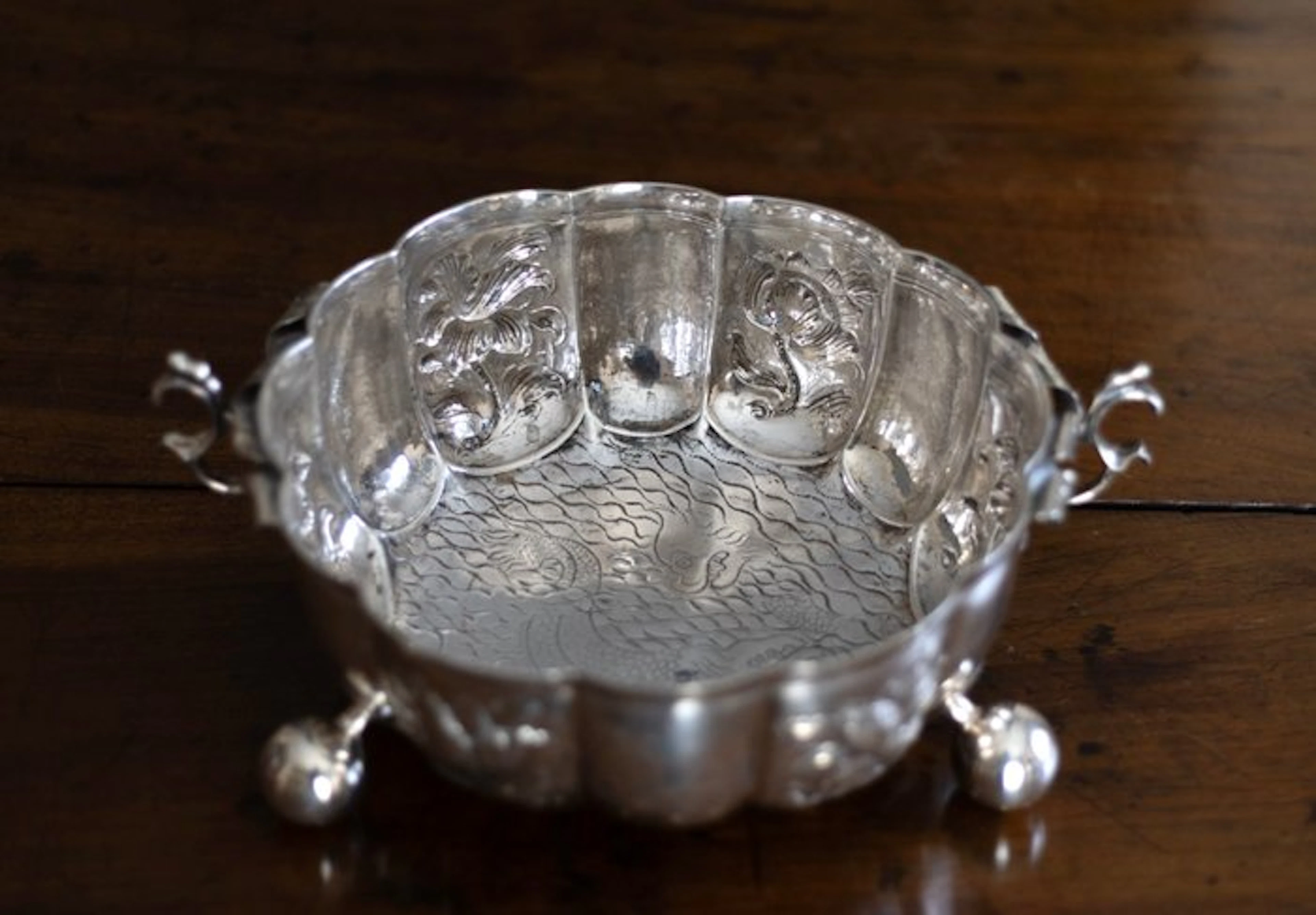 Centrepiece - .925 silver - Dragon engraved interior