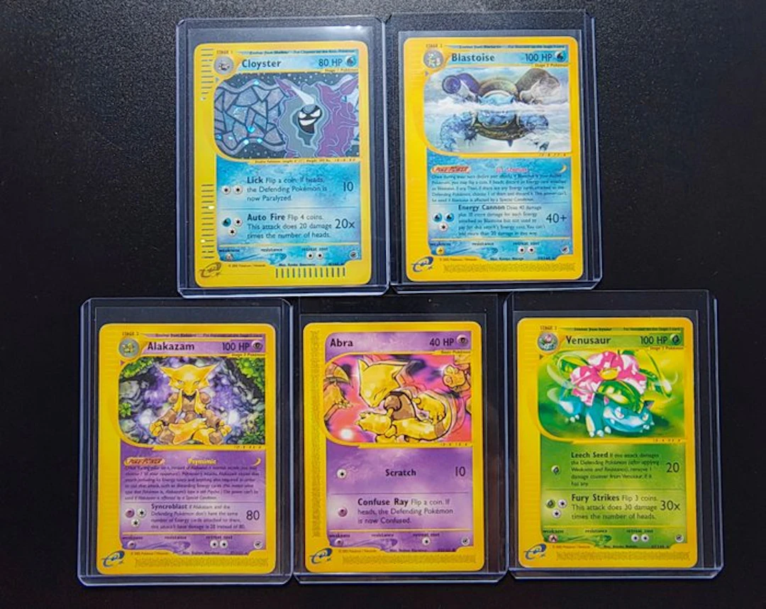 Pokémon - 5 Card - Cloyster Holo - Blastoise Raro...