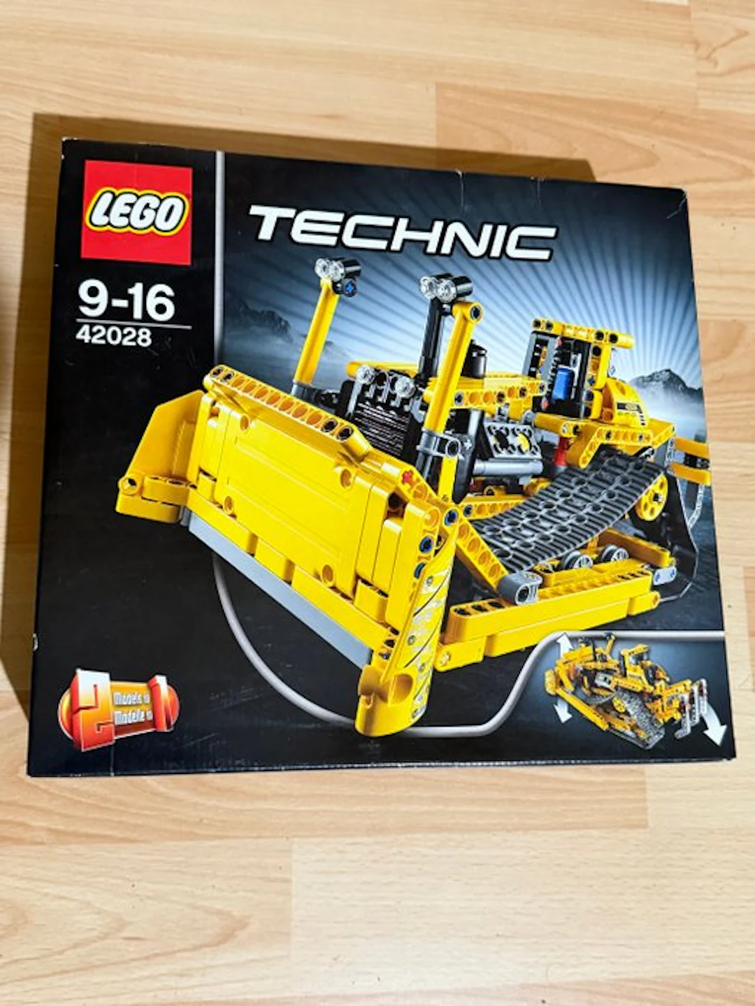 LEGO Set - 42028 - Technic - Bulldozer