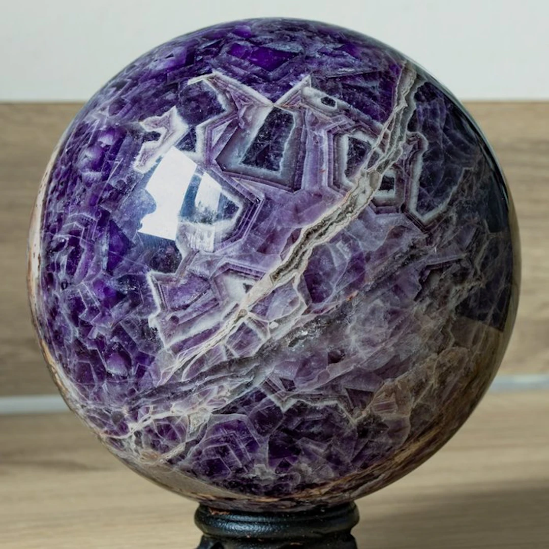 Amethyst Fine Polished Amethyst Sphere - Height: 11.8 cm...