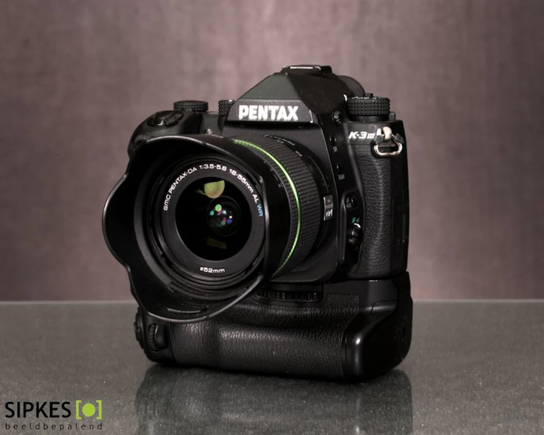 Pentax K3 Mark III + SMC Pentax-DA 18-55mm + Pentax grip...