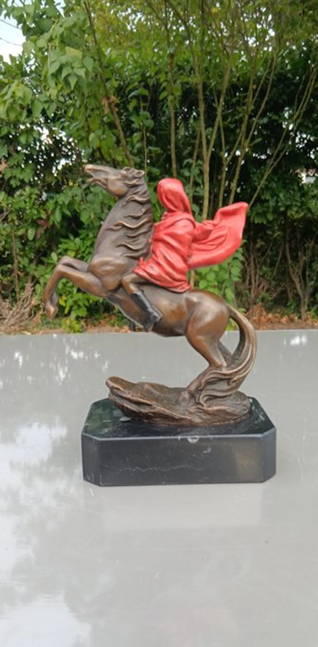 naar banksy - Sculpture