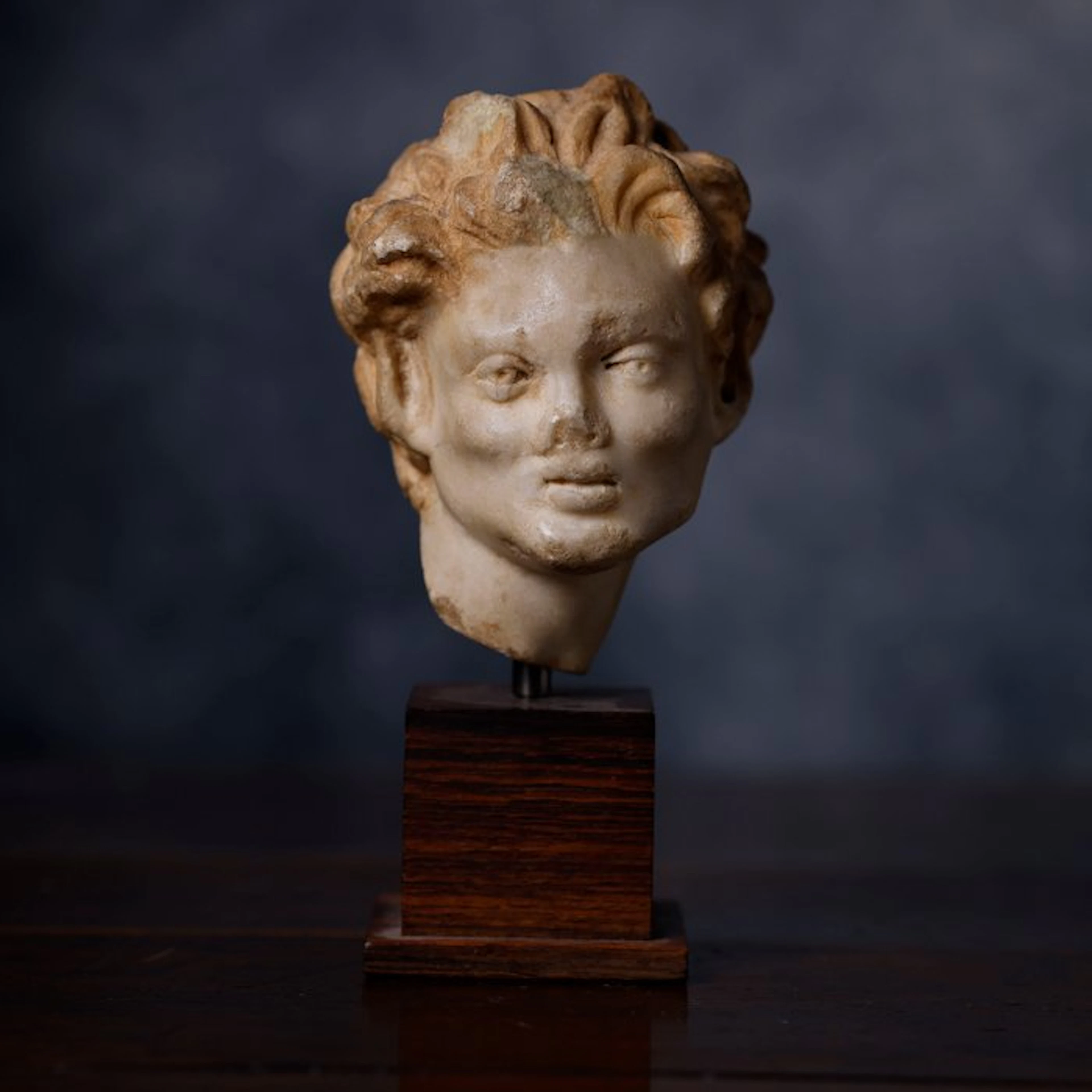 Ancient Greece, Hellenistic Satyr head in white marble - 12 cm