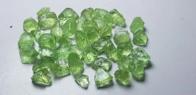 Top Quality Sevenup color Facet grade Peridot Rough- 70 g - (78)