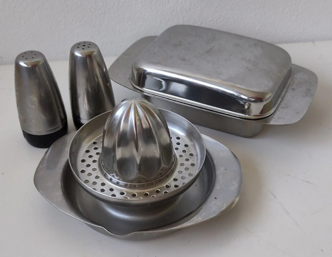 Alessi - Ufficio Tecnico Alessi - Salt and pepper shakers...