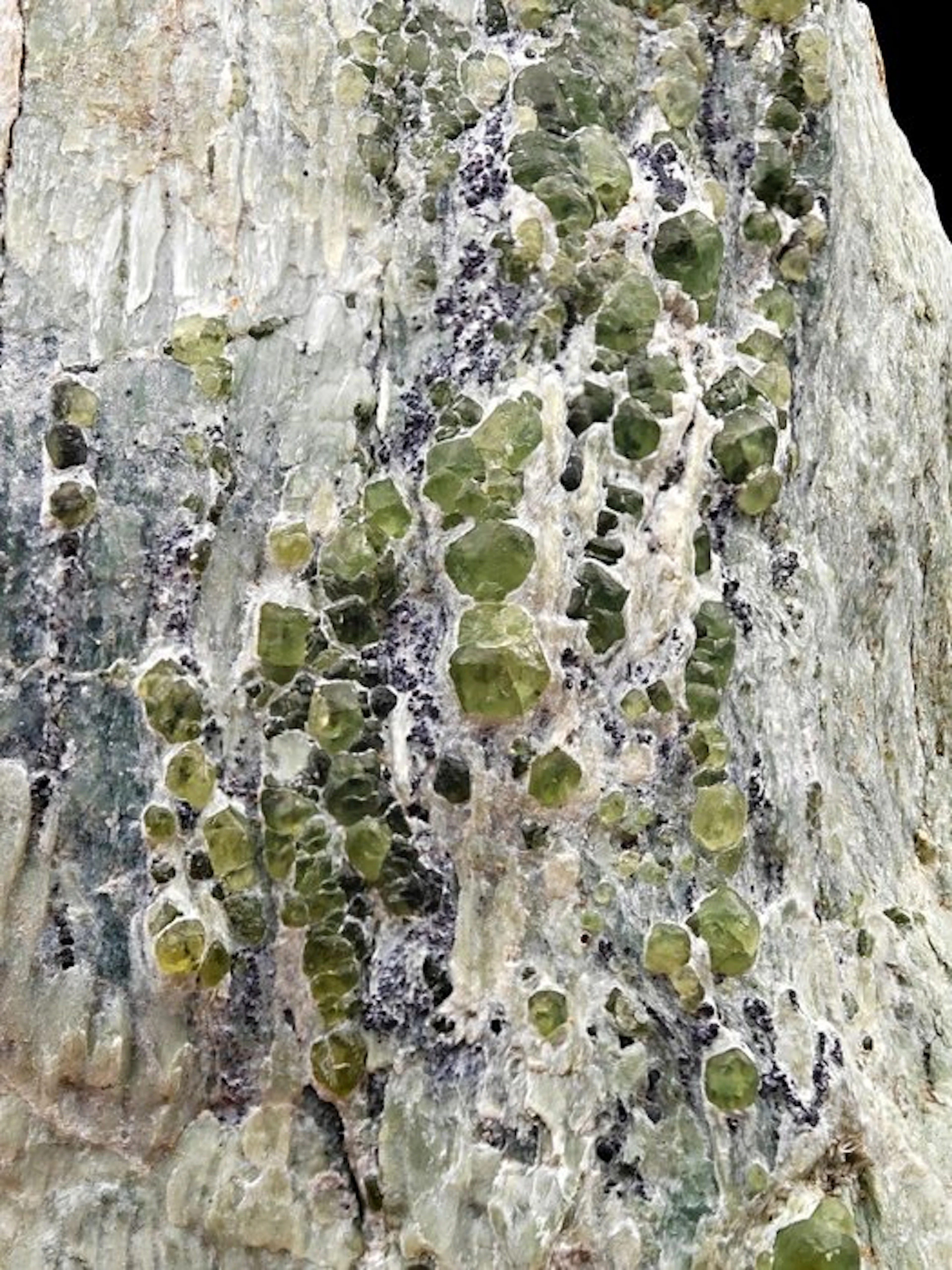 Alpine, demantoid aesthetic