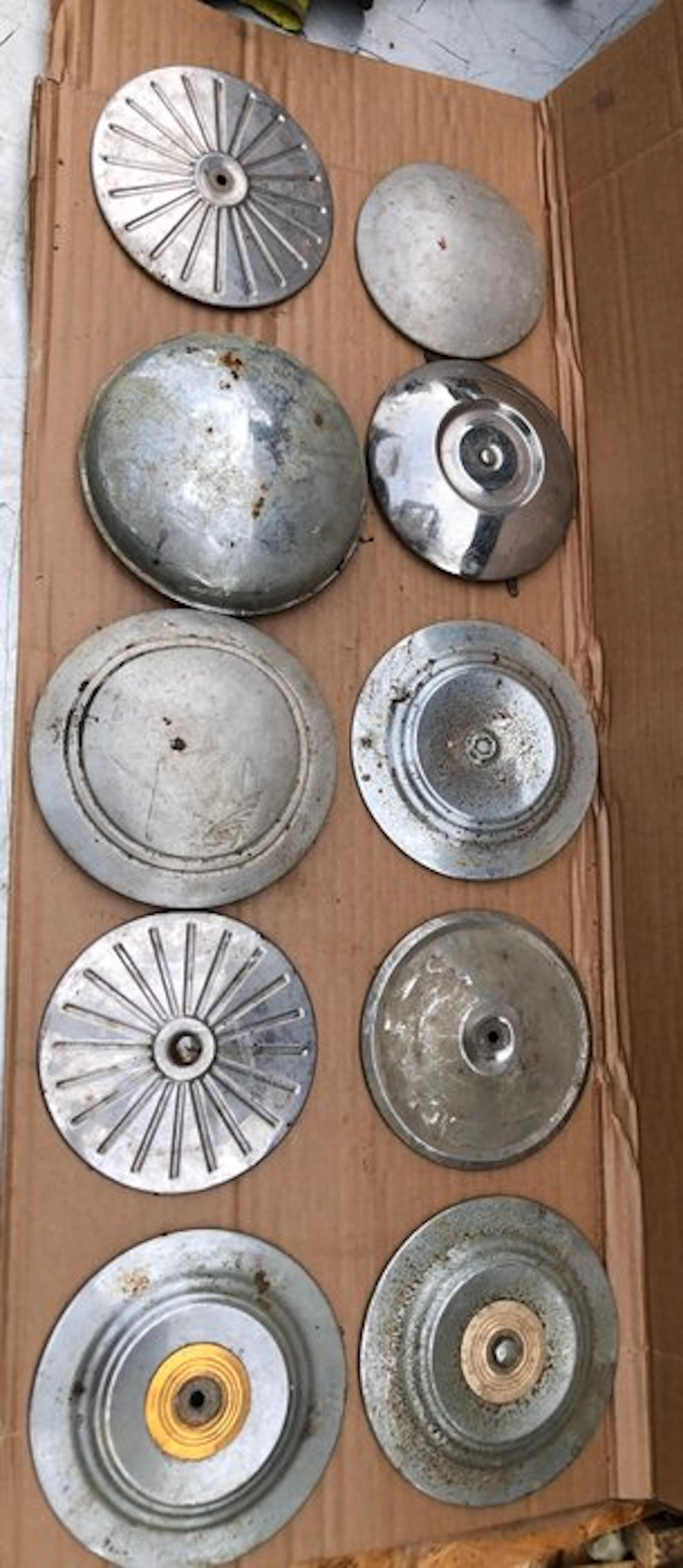 hubcaps - Peugeot