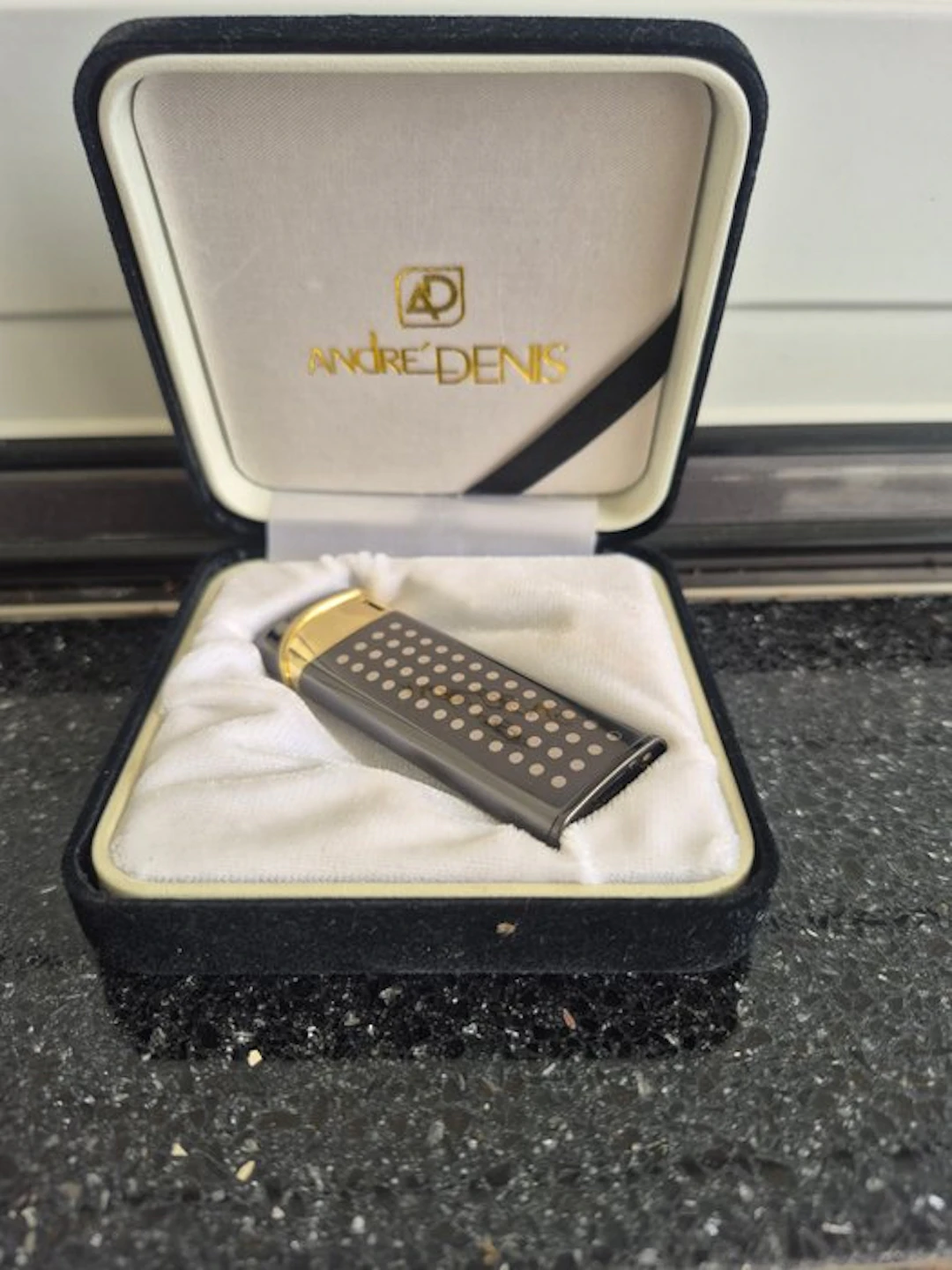 André denis - No reserve price - Lighter - Gold-plated