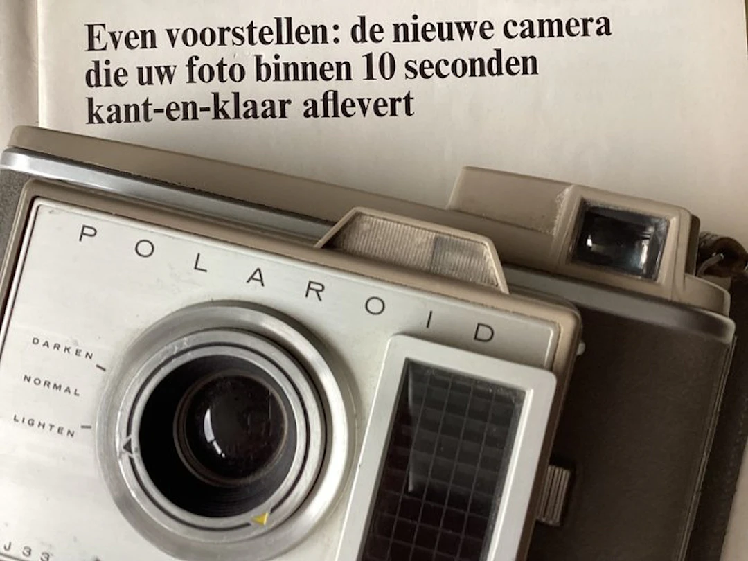 Polaroid J33 Land Camera Analogue camera