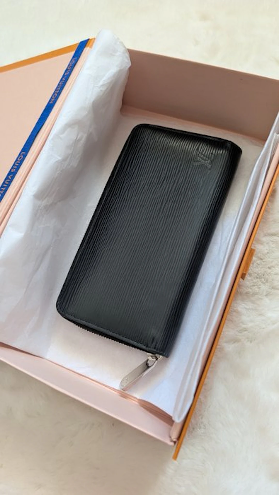 Louis Vuitton - Zippy - Zip-around wallet