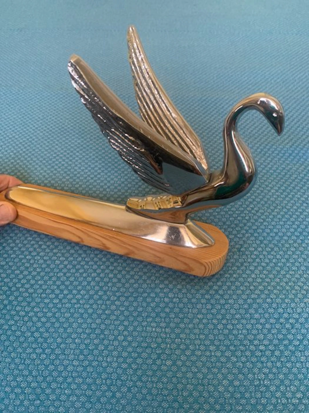 Bonnet ornament (1) - PACKARD SuperClipper Custom 1946...