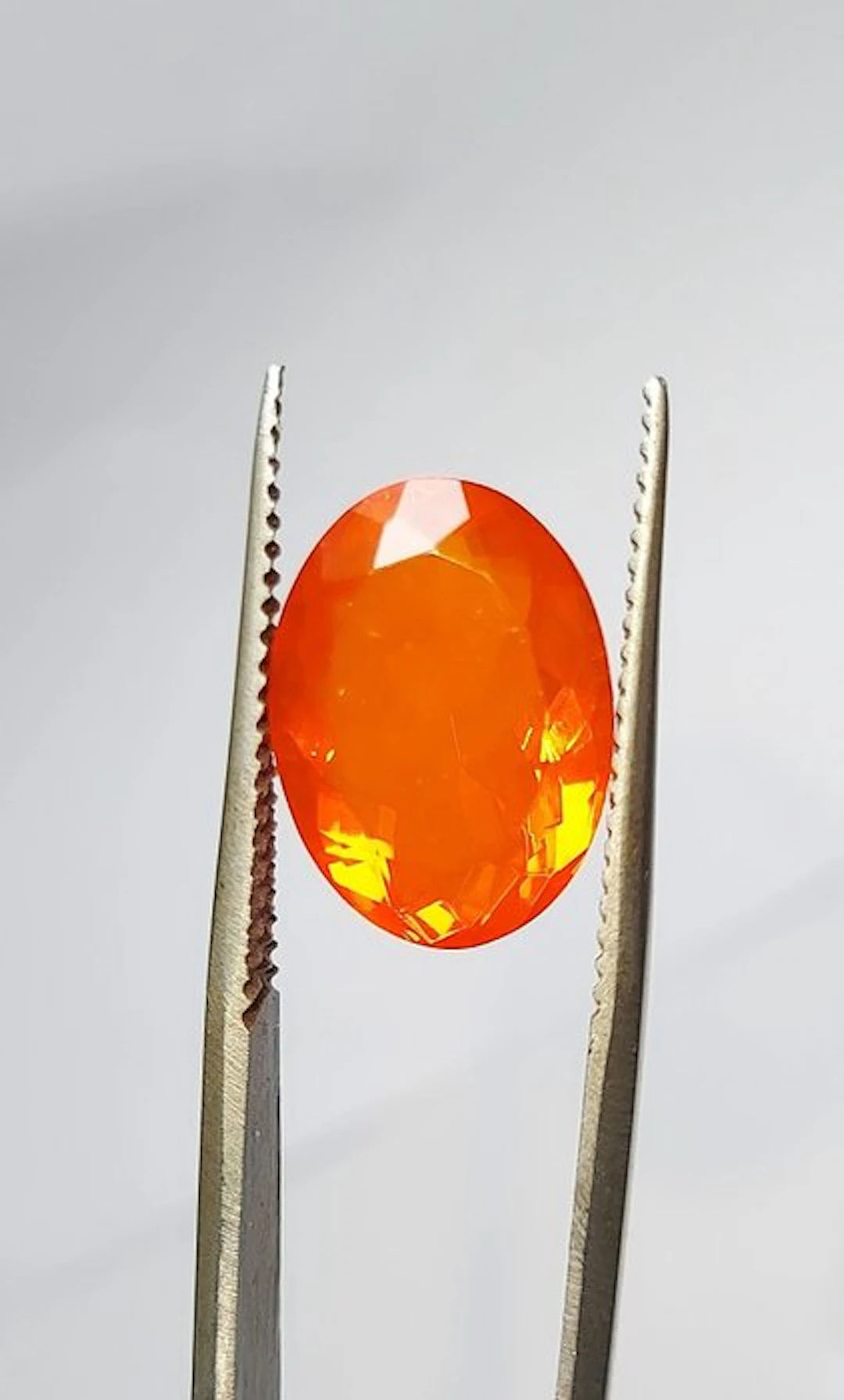 Fire Opal - 5.73 ct - Antwerp Laboratory for Gemstone Testing (ALGT)