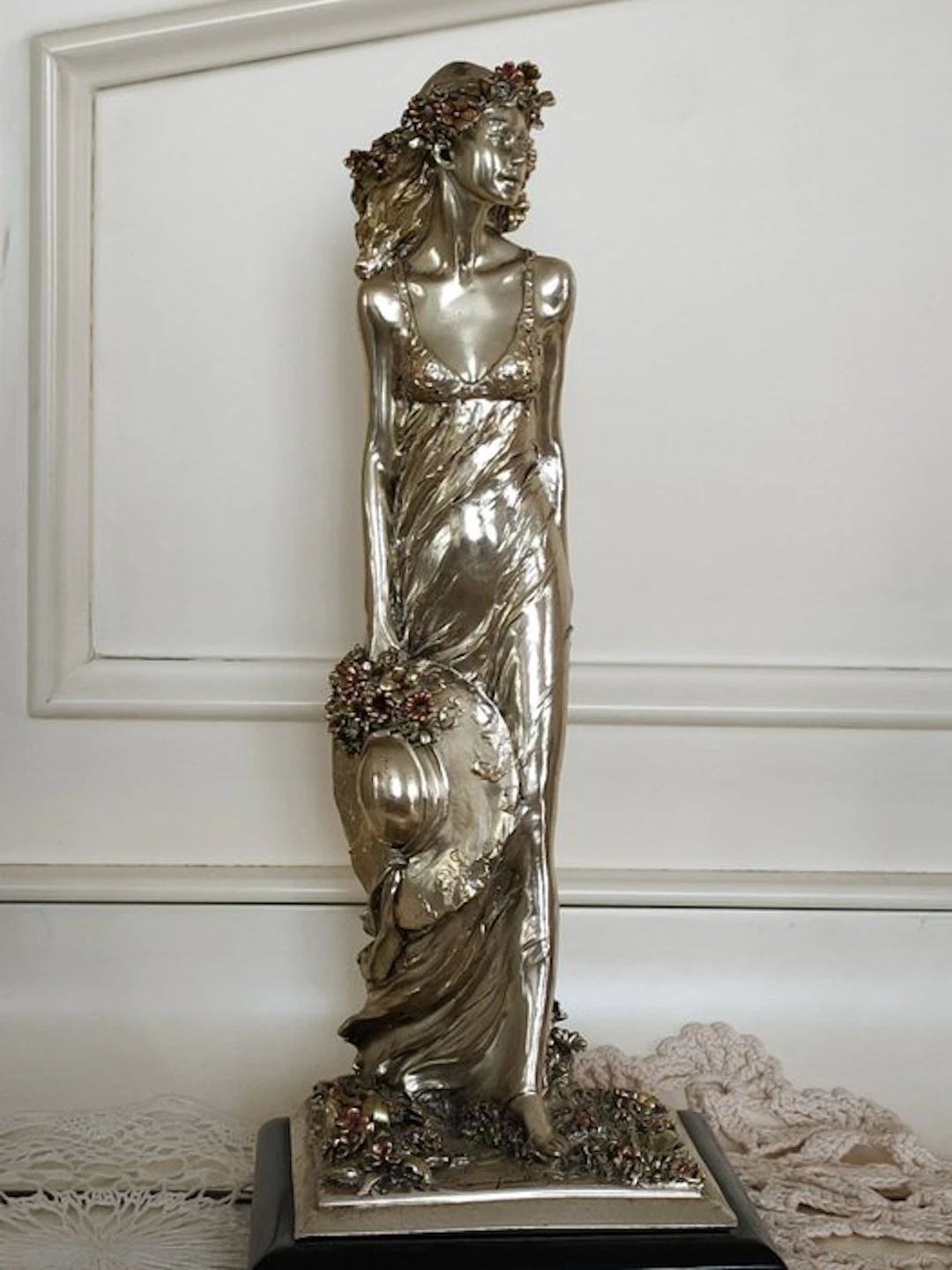 Sampaolo - Figure - Composite, Silverplated