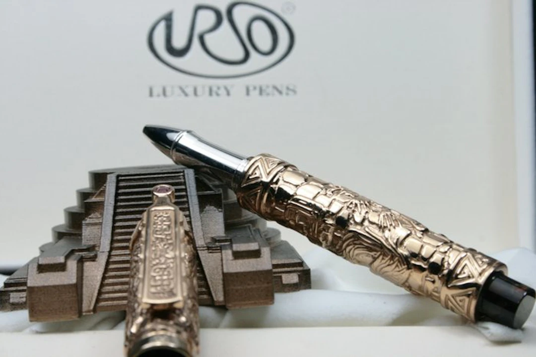 Urso - Roller Aztec civilization in bronze (antioxidant)...