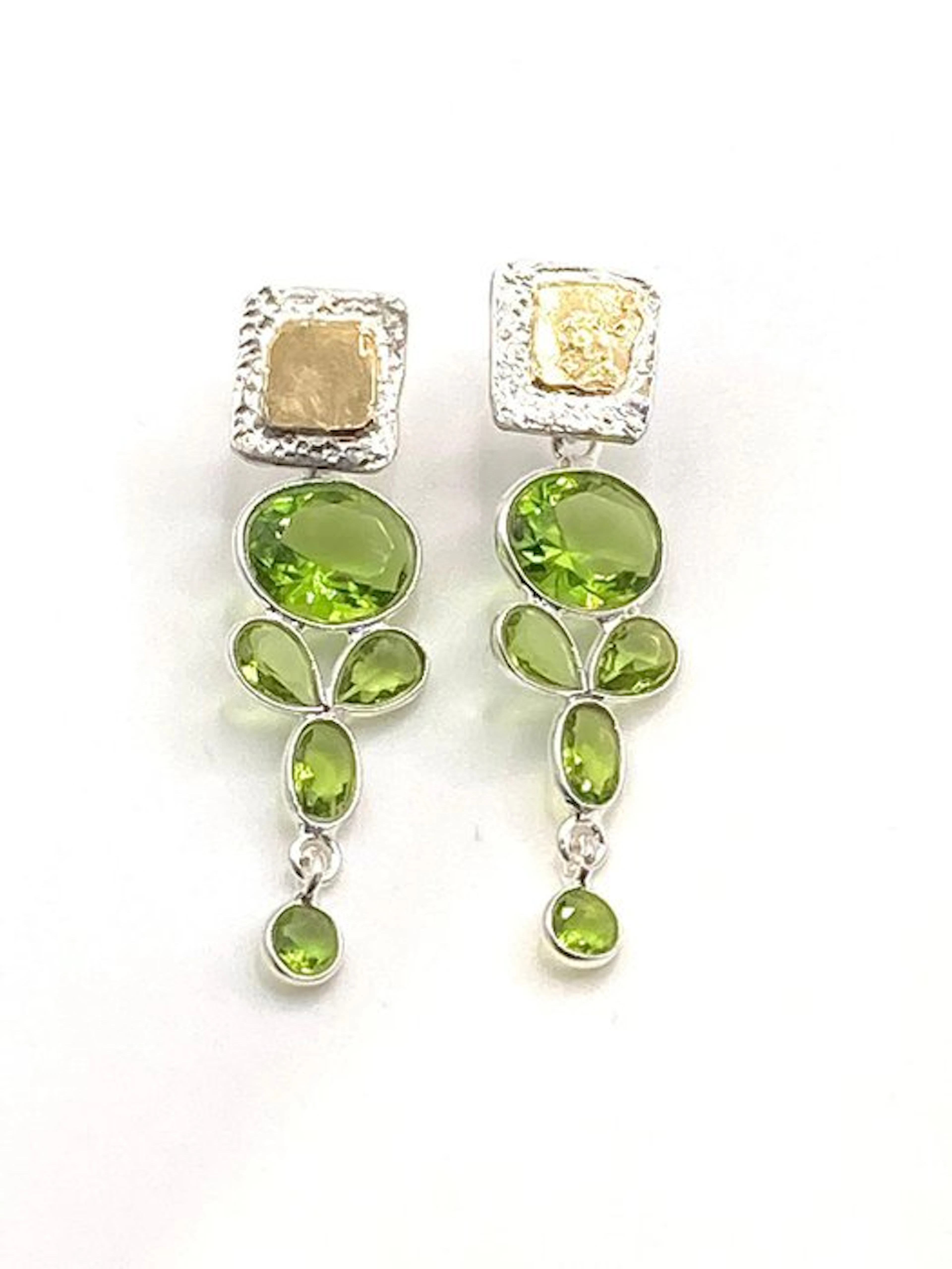 No reserve price - Earrings - 18 kt. Silver, Yellow gold Peridot