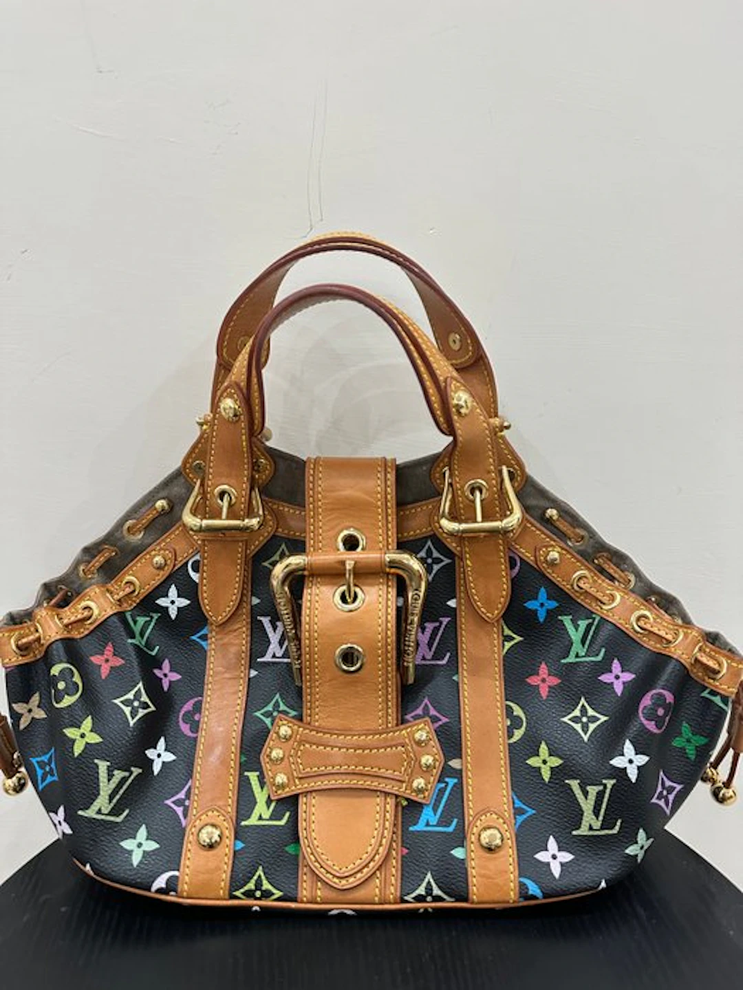 Louis Vuitton - theda - Handbag