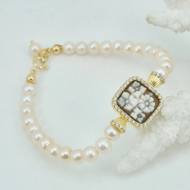 Silver, Gold-plated - Bracelet - Hand-engraved cameo