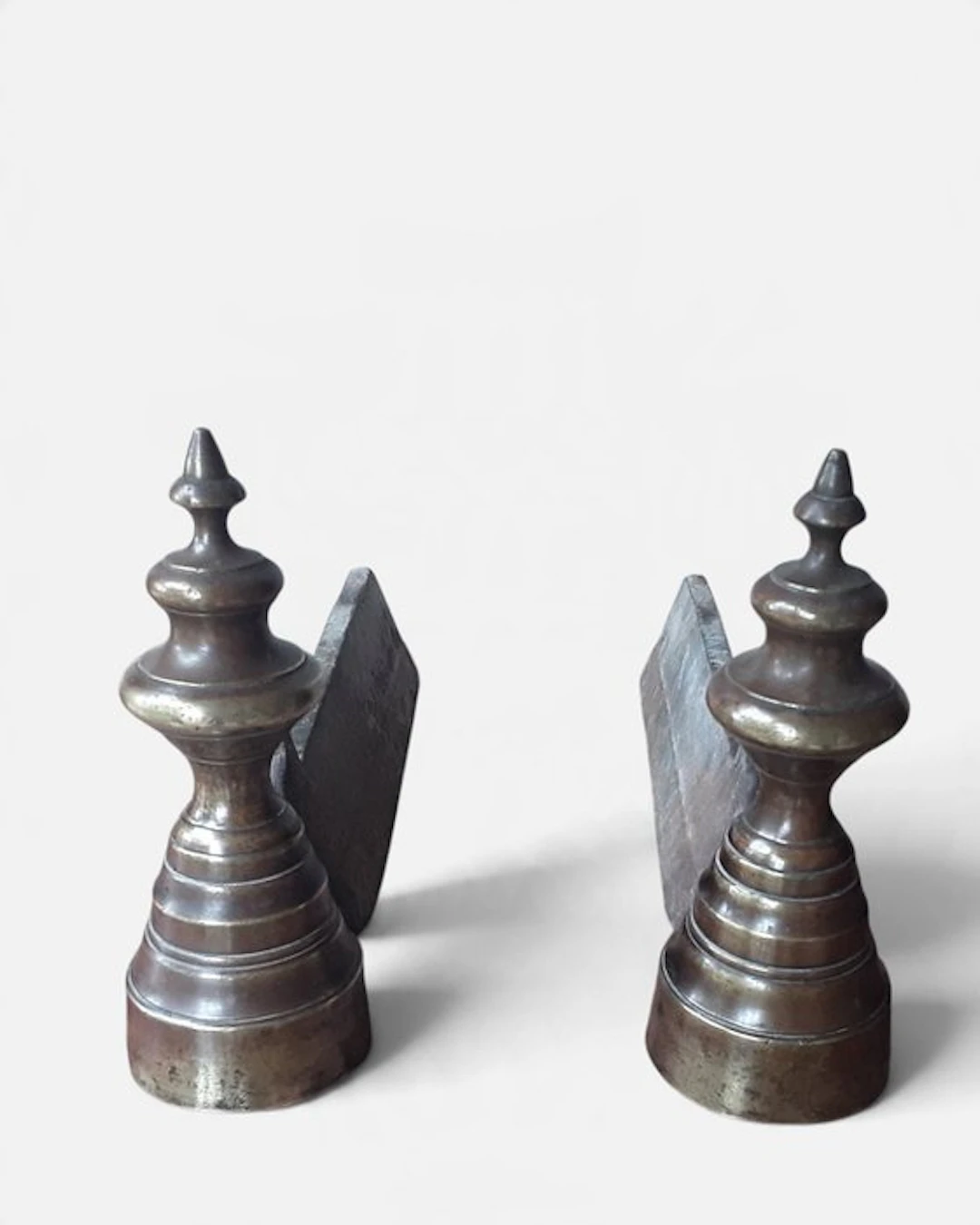 Andiron (2) - Cast iron, Bronze - Louis XVI style 1890