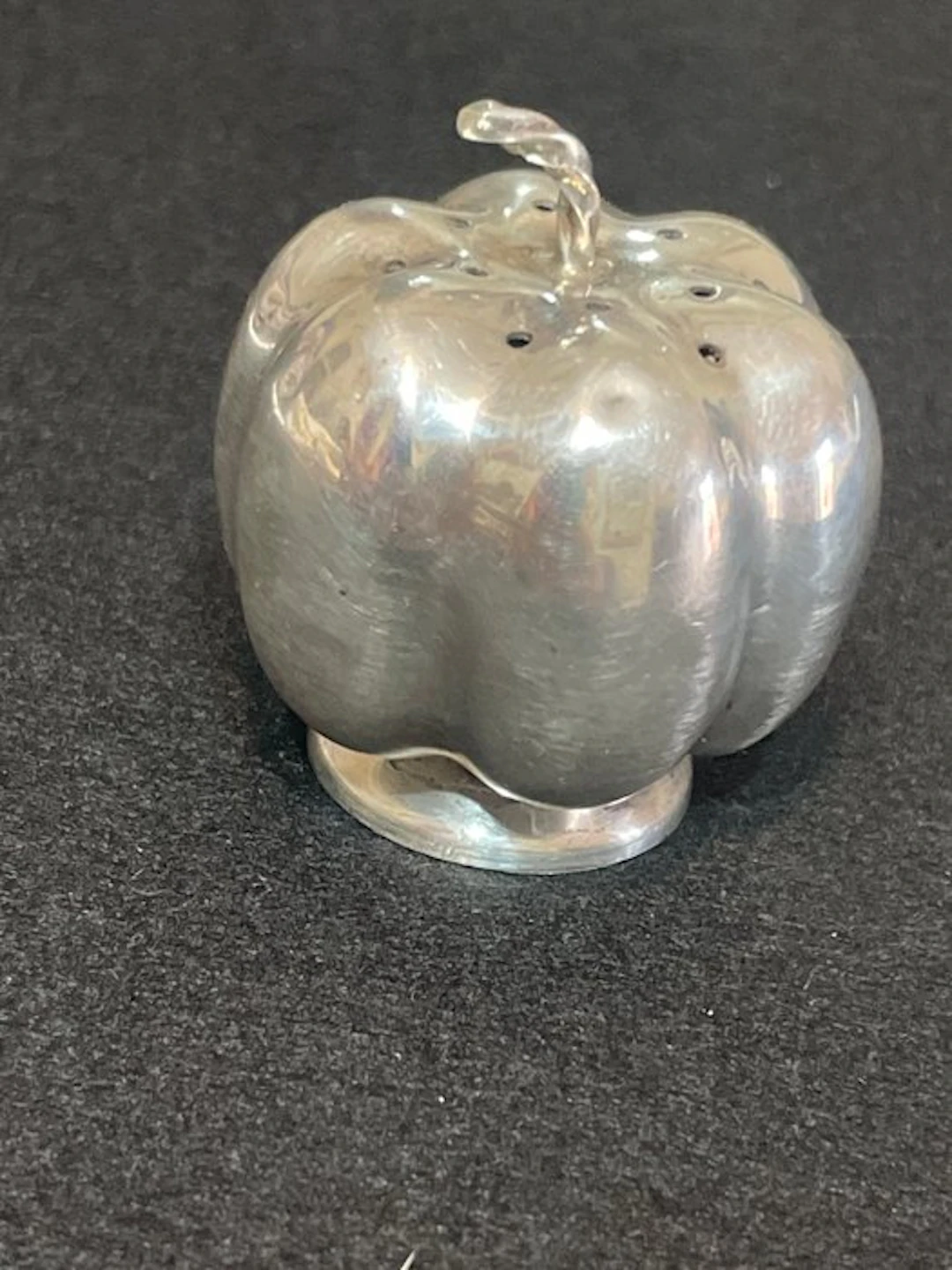 Salt and pepper shakers - .925 silver - Sterling silver salt shaker