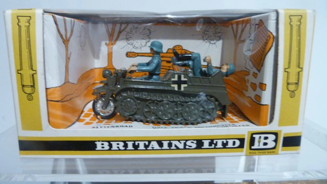 Britains - Model military vehicle - Kettenkrad half-track motorcycle