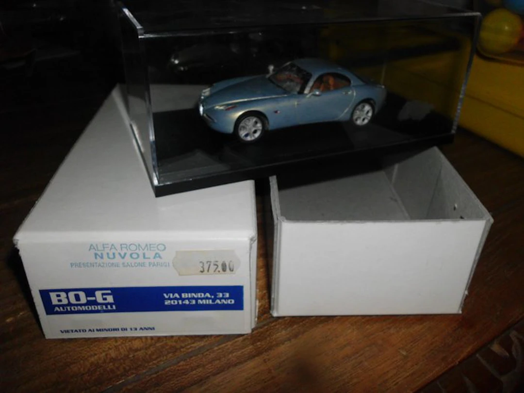Bo-G 1:43 - Model car - BO-G Alfa Romeo Nuvola Salone...
