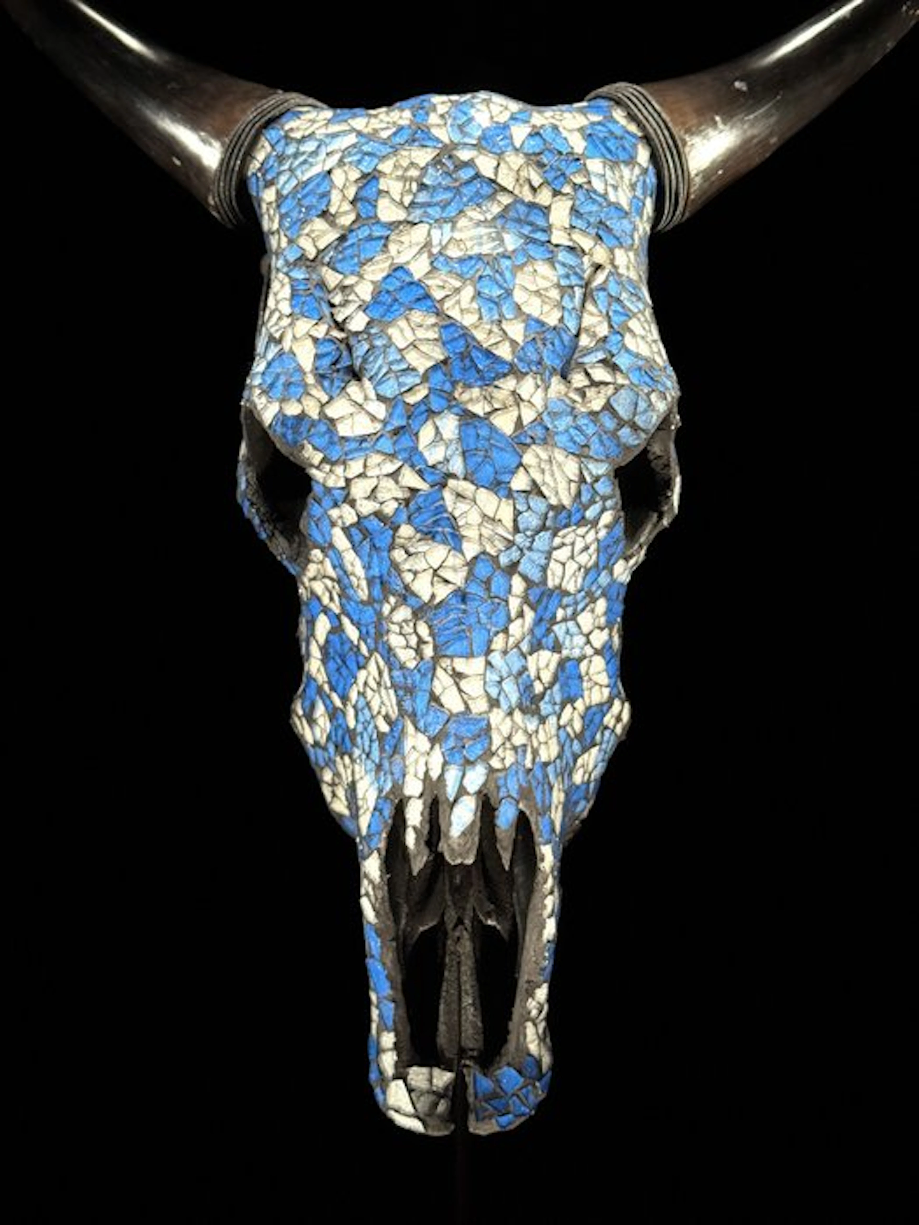 NO RESERVE PRICE - Stunning Cow skull with Glass Mosaic...