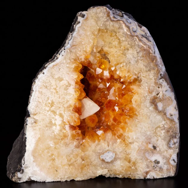 Citrine - Geode - 16x16x8 cm- 2.95 kg