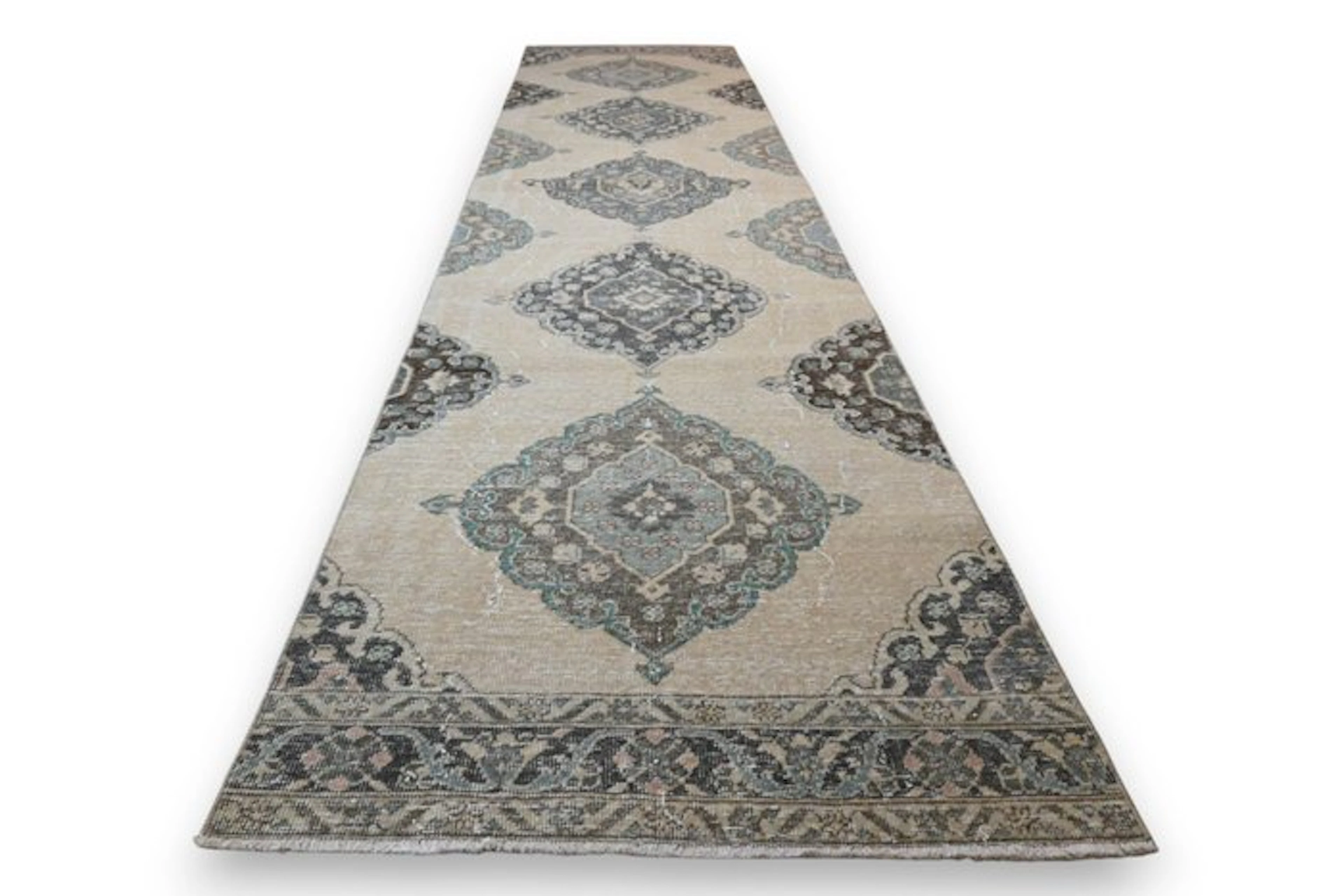 Long vintage Usak - Runner - 385 cm - 90 cm - with certificate