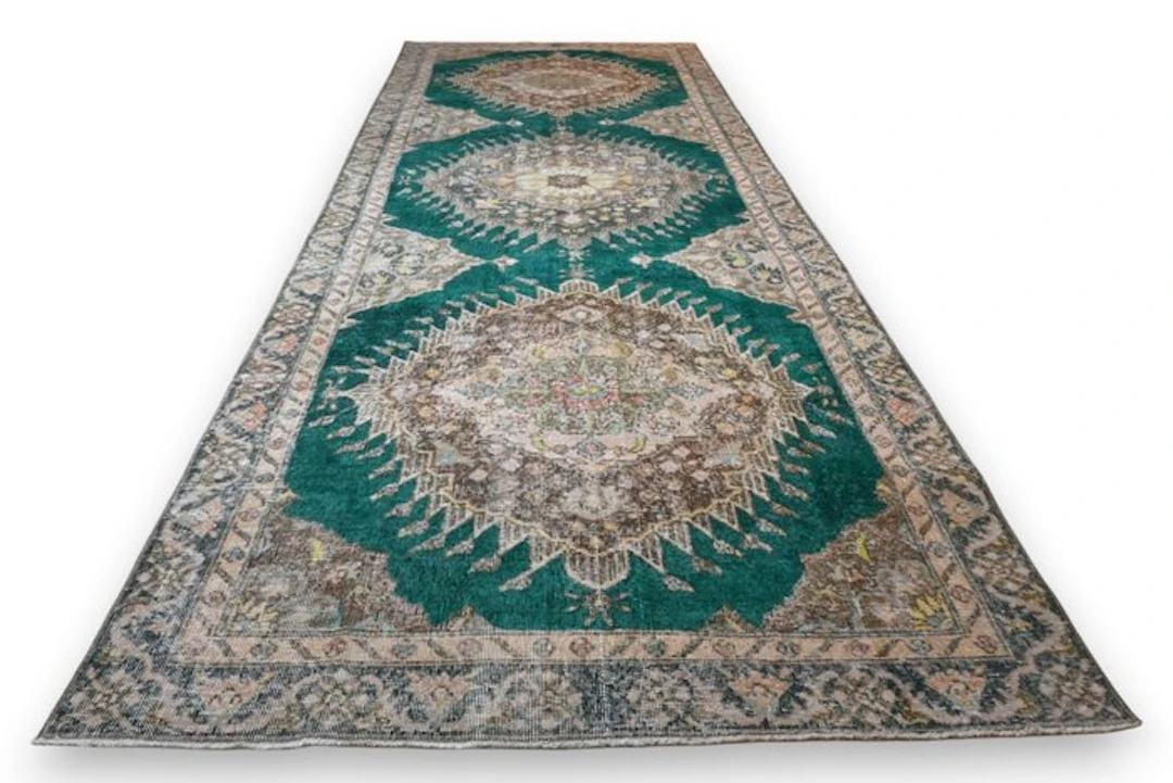 Long vintage Usak - Runner - 380 cm - 135 cm - with certificate