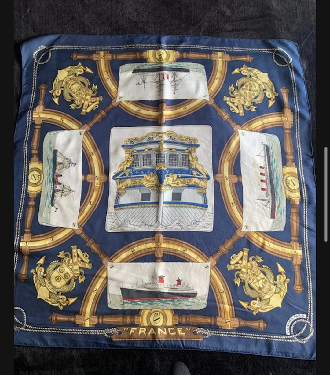 Hermès - Le France - Foulard