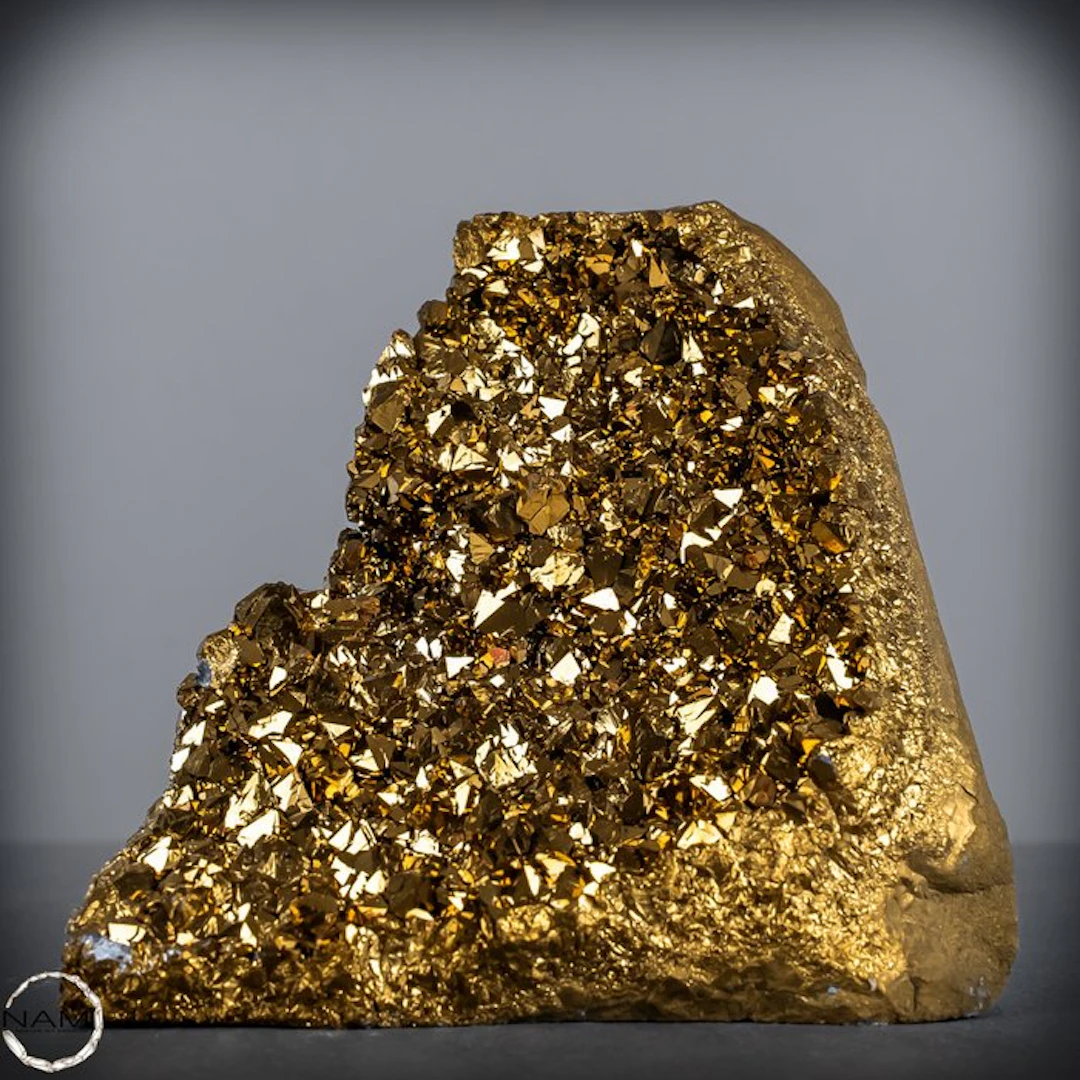 Golden Aura Magic Amethyst from Uruguay – Magical golden...