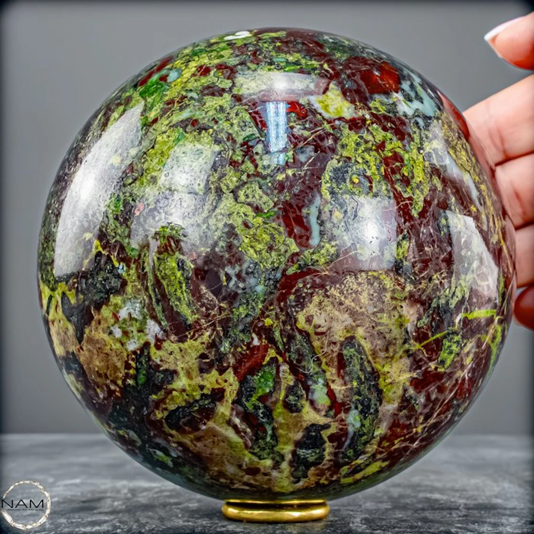 Exclusive dragon's-blood jasper sphere – Symbol of...