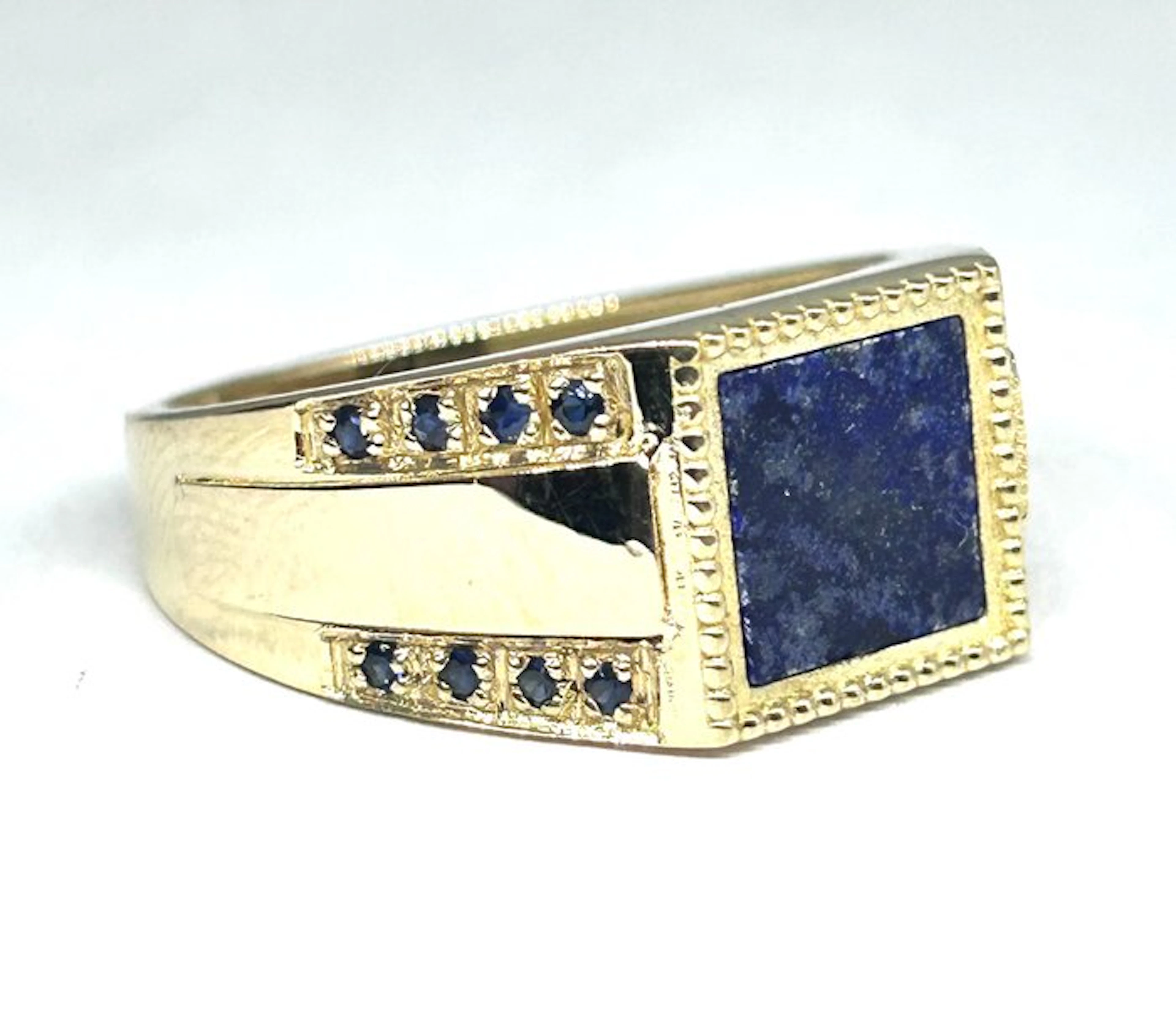 Ring - 18 kt. Yellow gold - 1.86ct. tw. Lapis lazuli - Sapphire