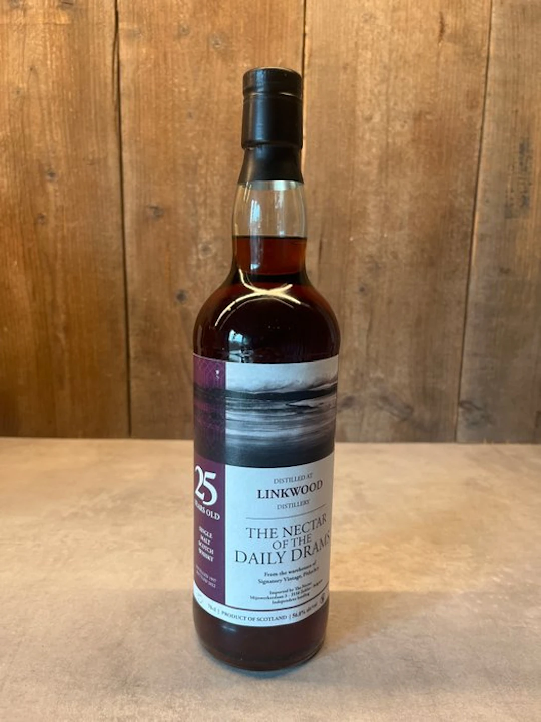 Linkwood 1997 25 years old The Nectar of the Daily Dram - Signatory Vintage - b