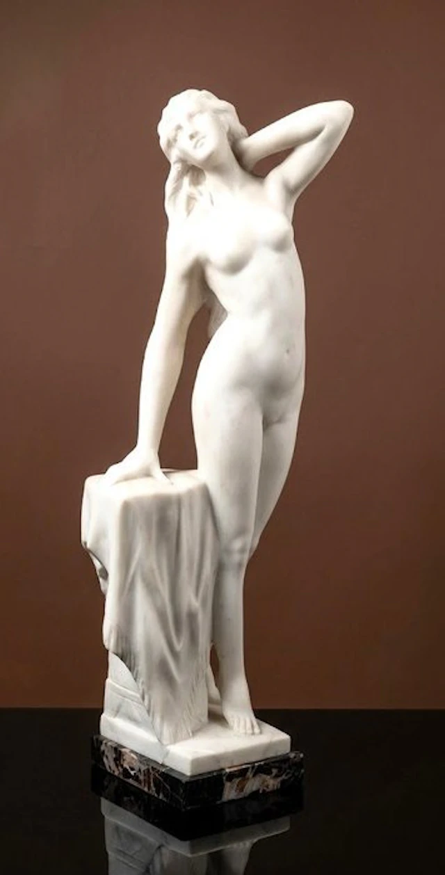 Sculpture, elégant Nu Féminin - H. 52 cm - 52 cm - Carrara marble