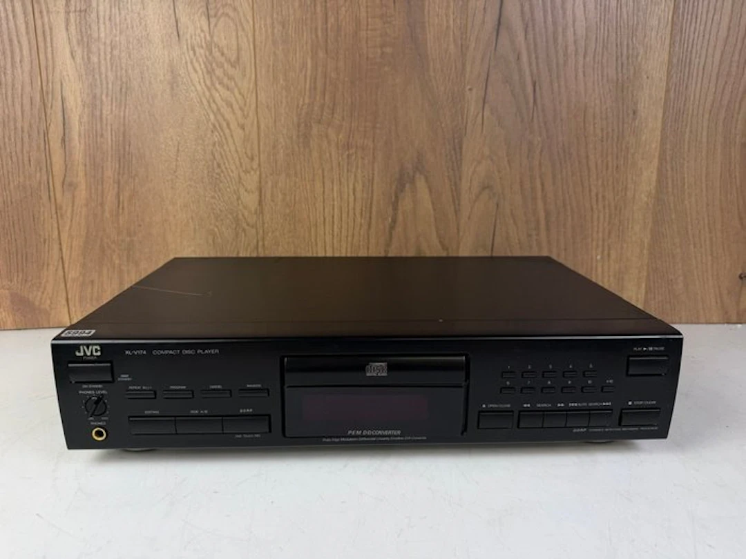 JVC - XL-V174 CD player
