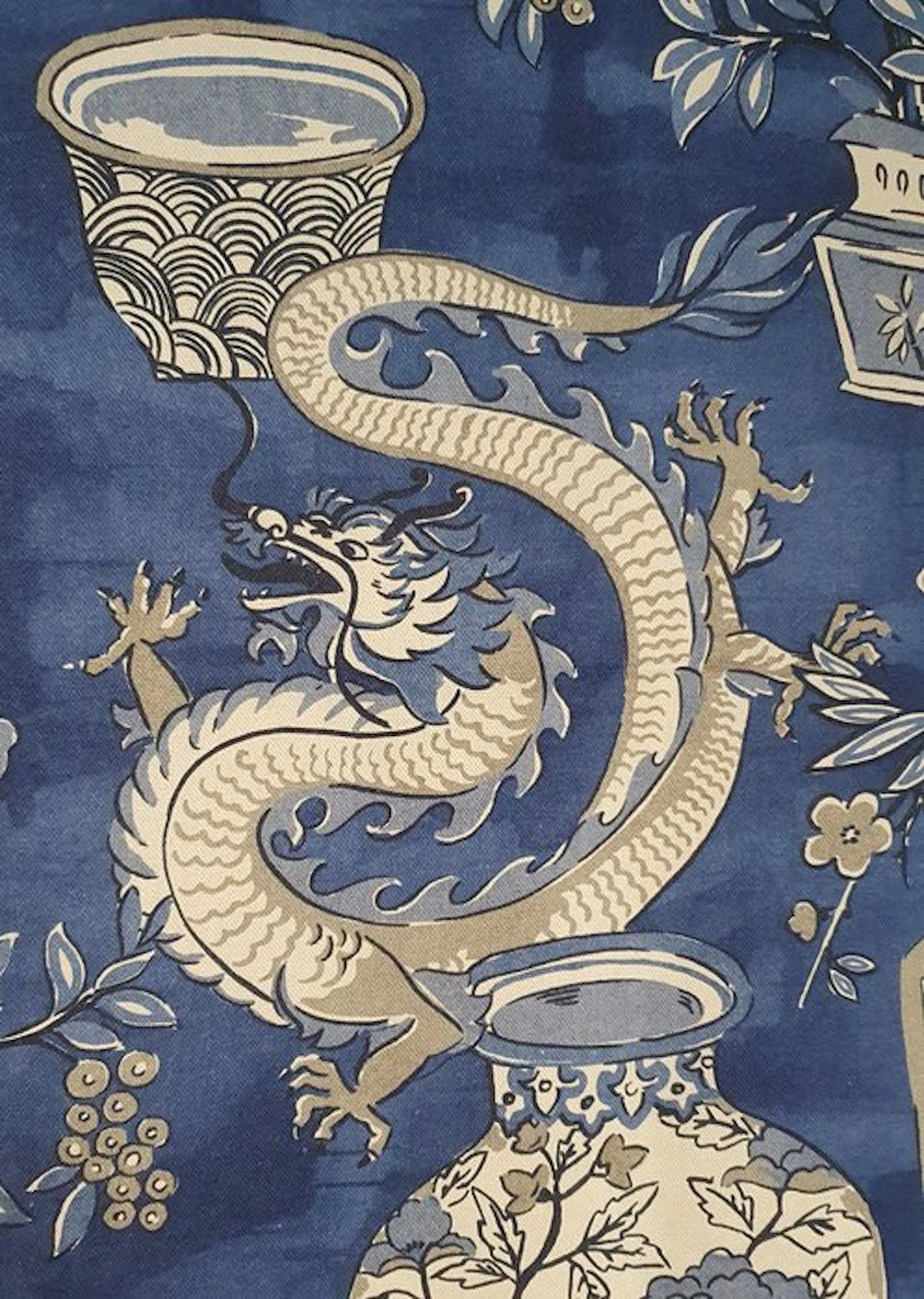 Exclusive fabric with dragons and bonsai - 300x280 cm...
