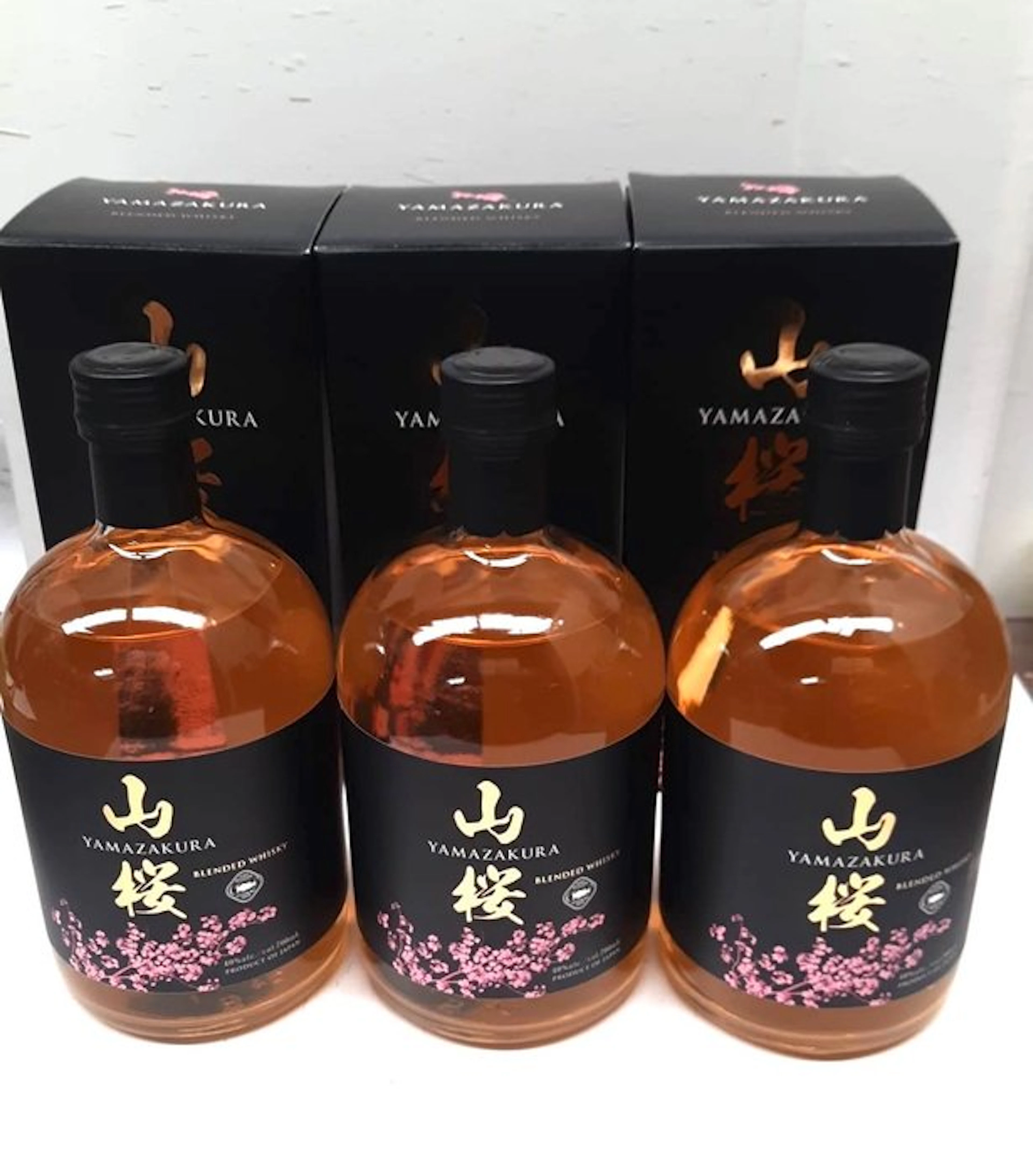 Yamazakura Blended Whisky - 700ml - 3 bottles