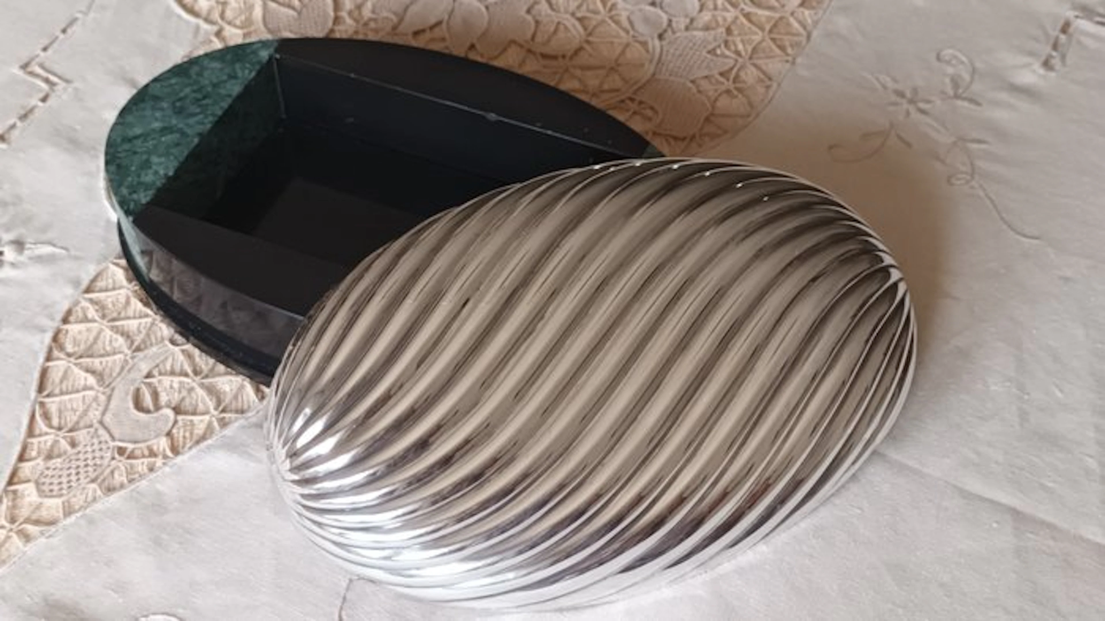 Box - .800 silver