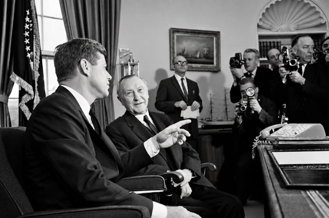 Manfred Linus Kreiner - John F. Kennedy et Konrad Adenauer — Bureau ovale, 1962