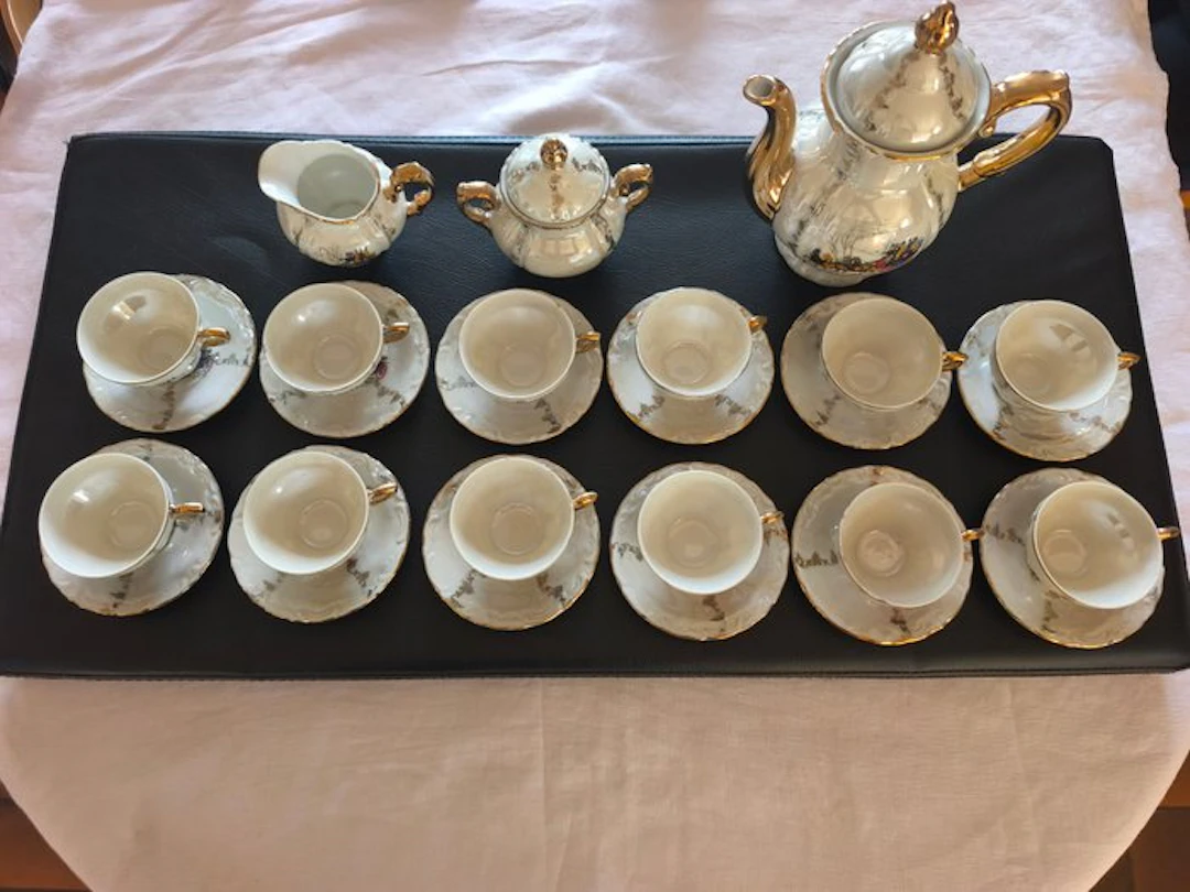 PORCELLANA - Table service for 12 (27) - Italian Baroque...