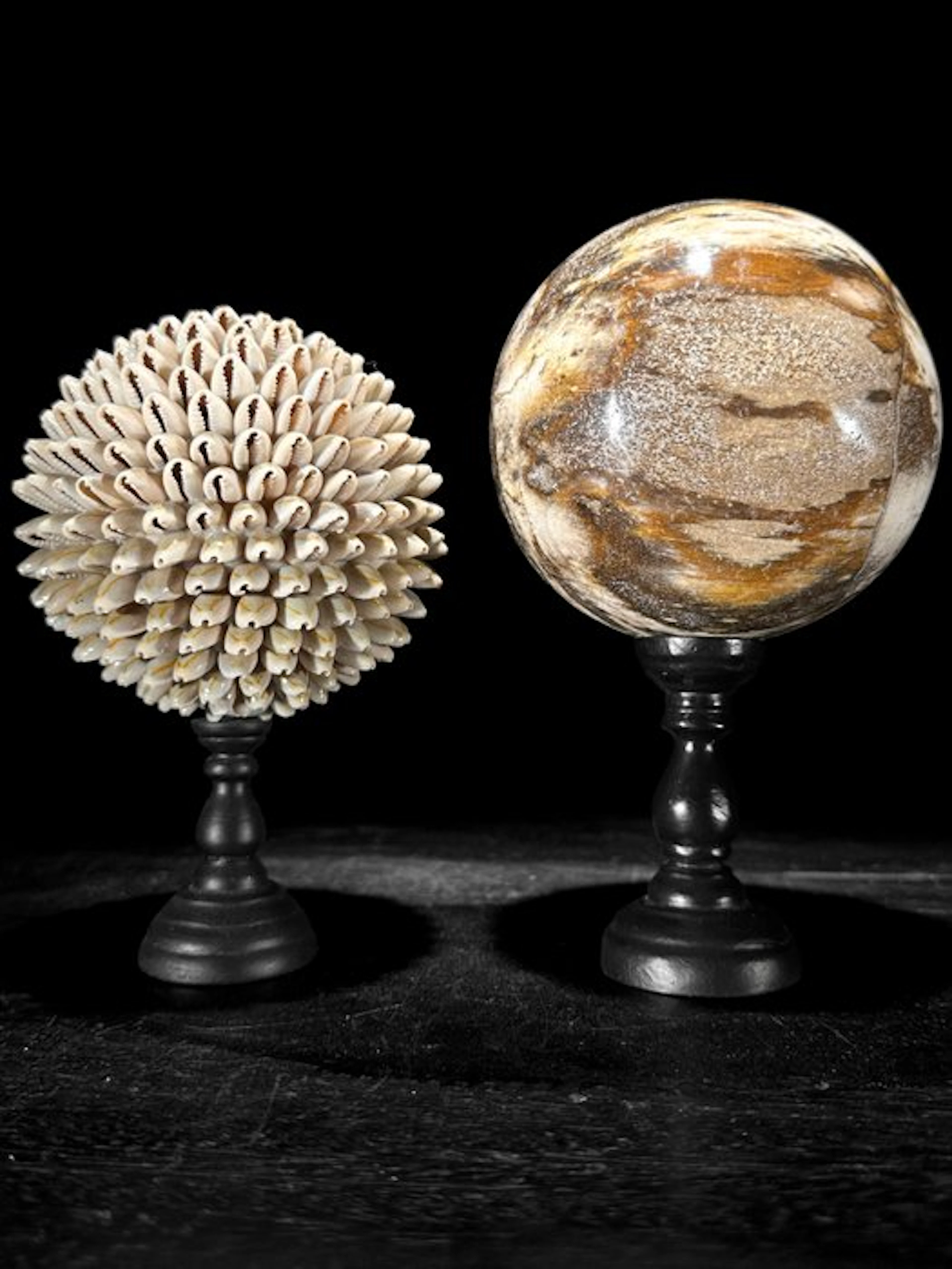 Decorative ornament - NO RESERVE PRICE - Wonderful Pair...