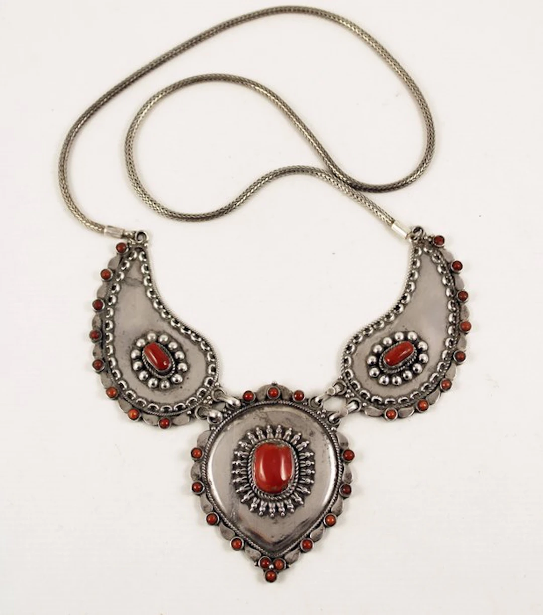Necklace - Silver, Coral - Nepal - 20th century
